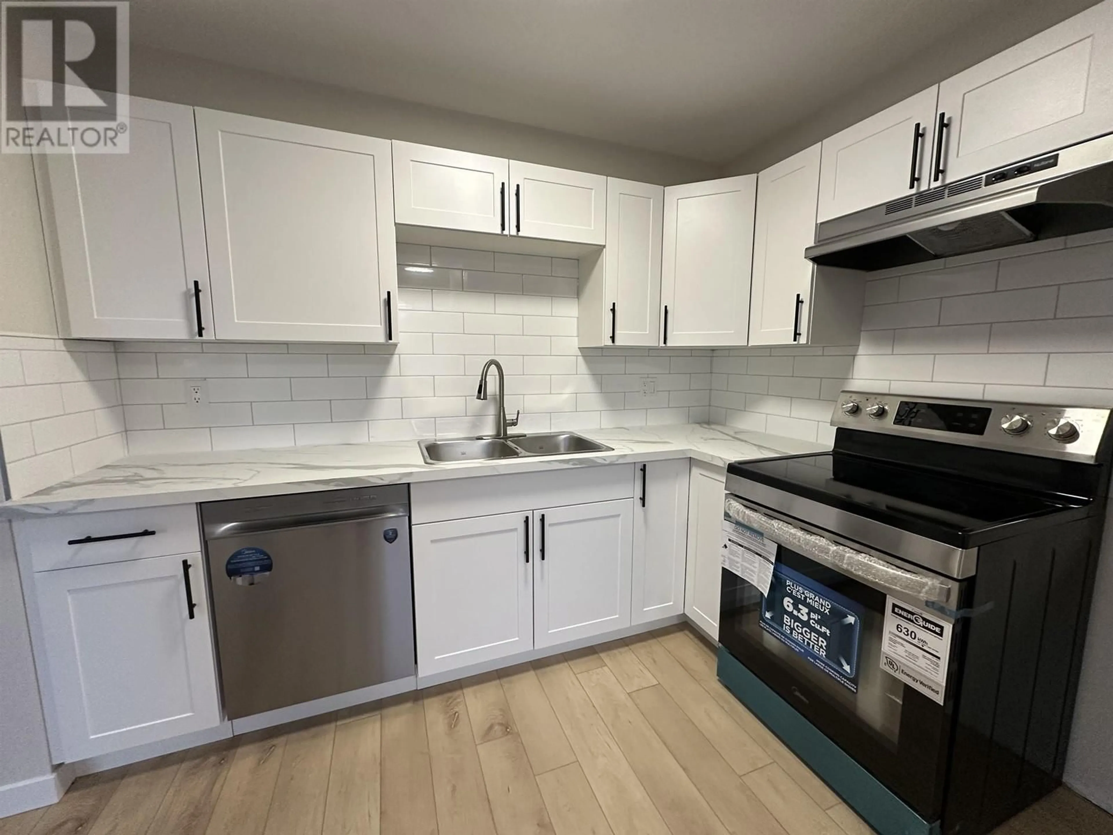 Standard kitchen, unknown for 1320 MILBURN STREET, Prince George British Columbia V2L4G1