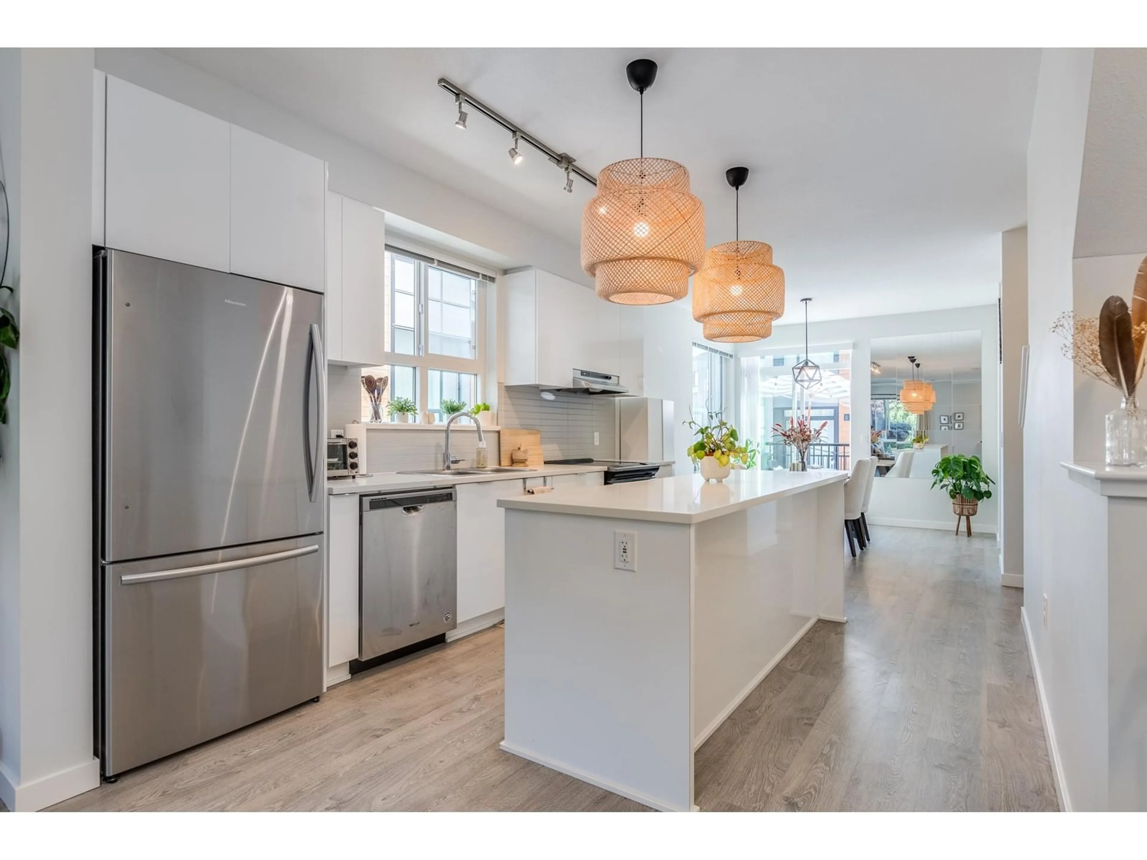 Open concept kitchen, unknown for 137 15111 EDMUND DRIVE, Surrey British Columbia V3S0A5