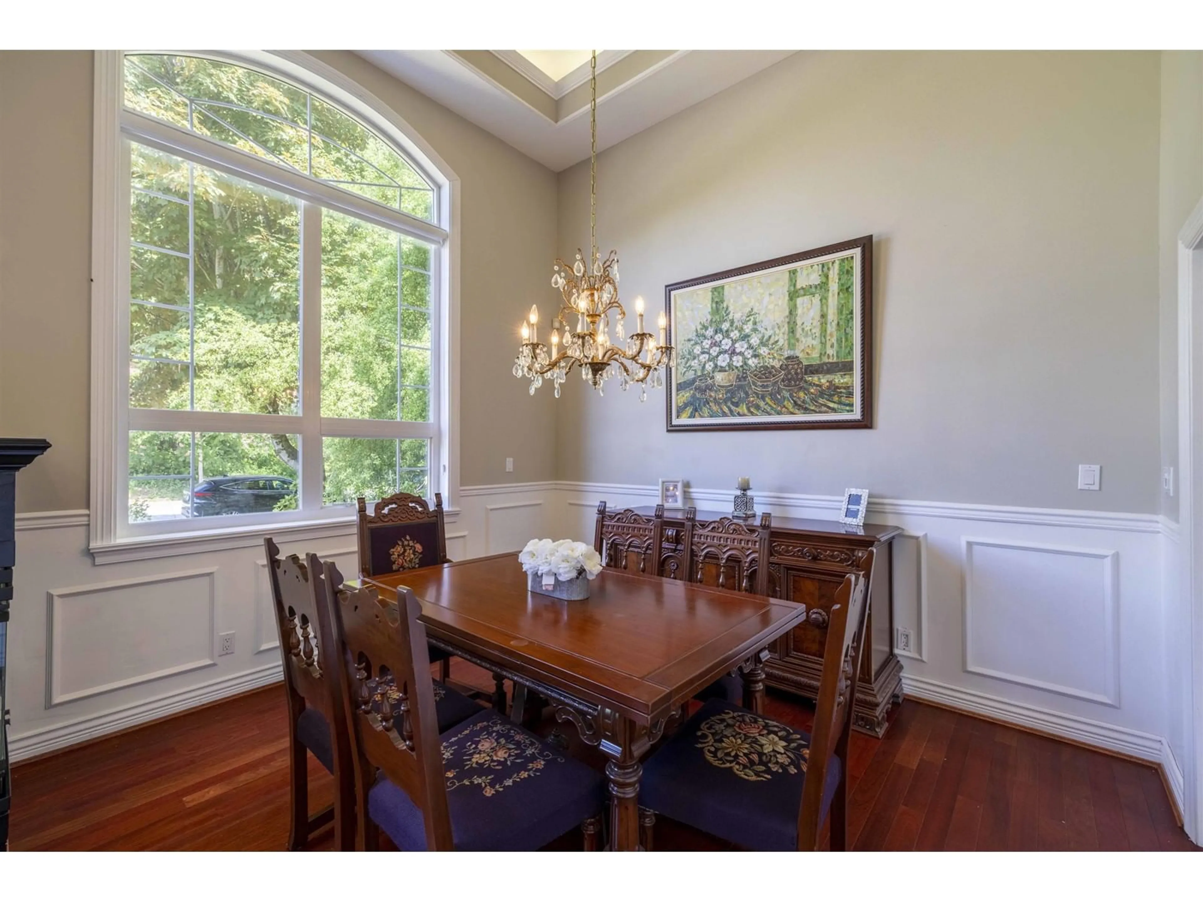 Dining room, wood/laminate floor for 14036 90 AVENUE, Surrey British Columbia V3V7Z6