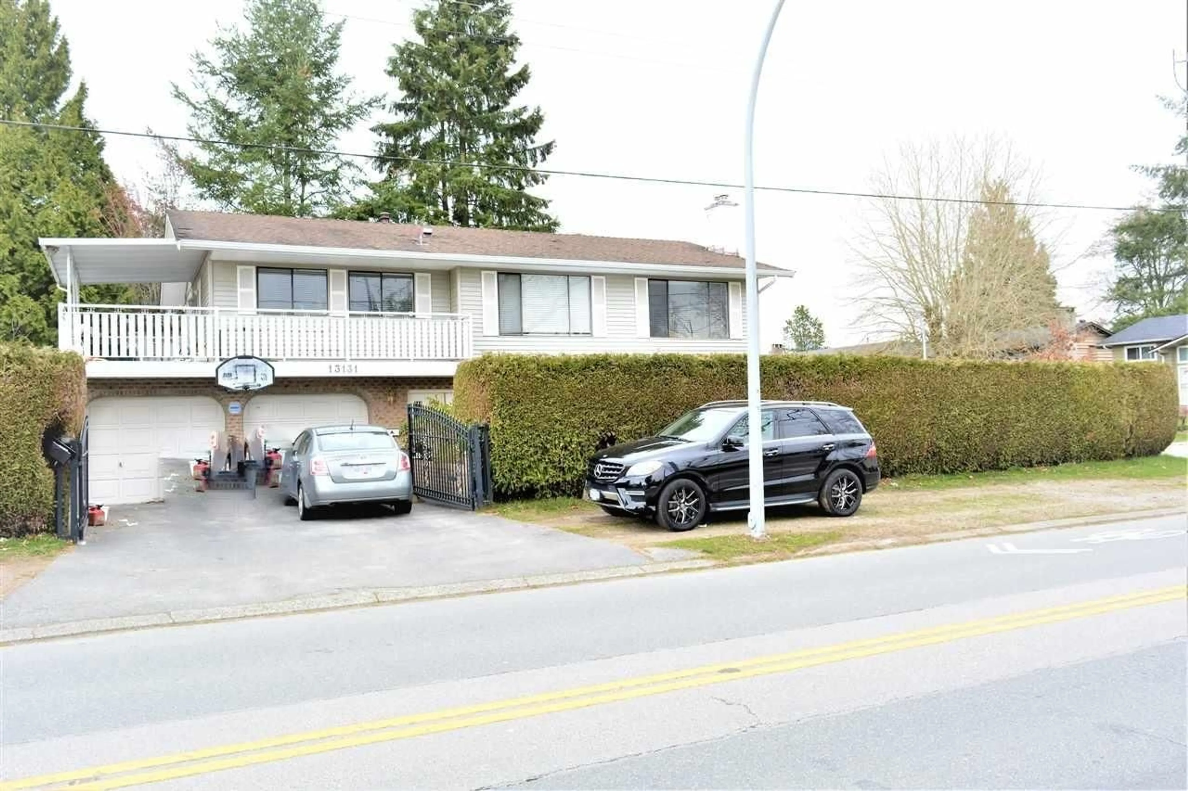 Parking for 13131 92 AVENUE, Surrey British Columbia V3V1H5