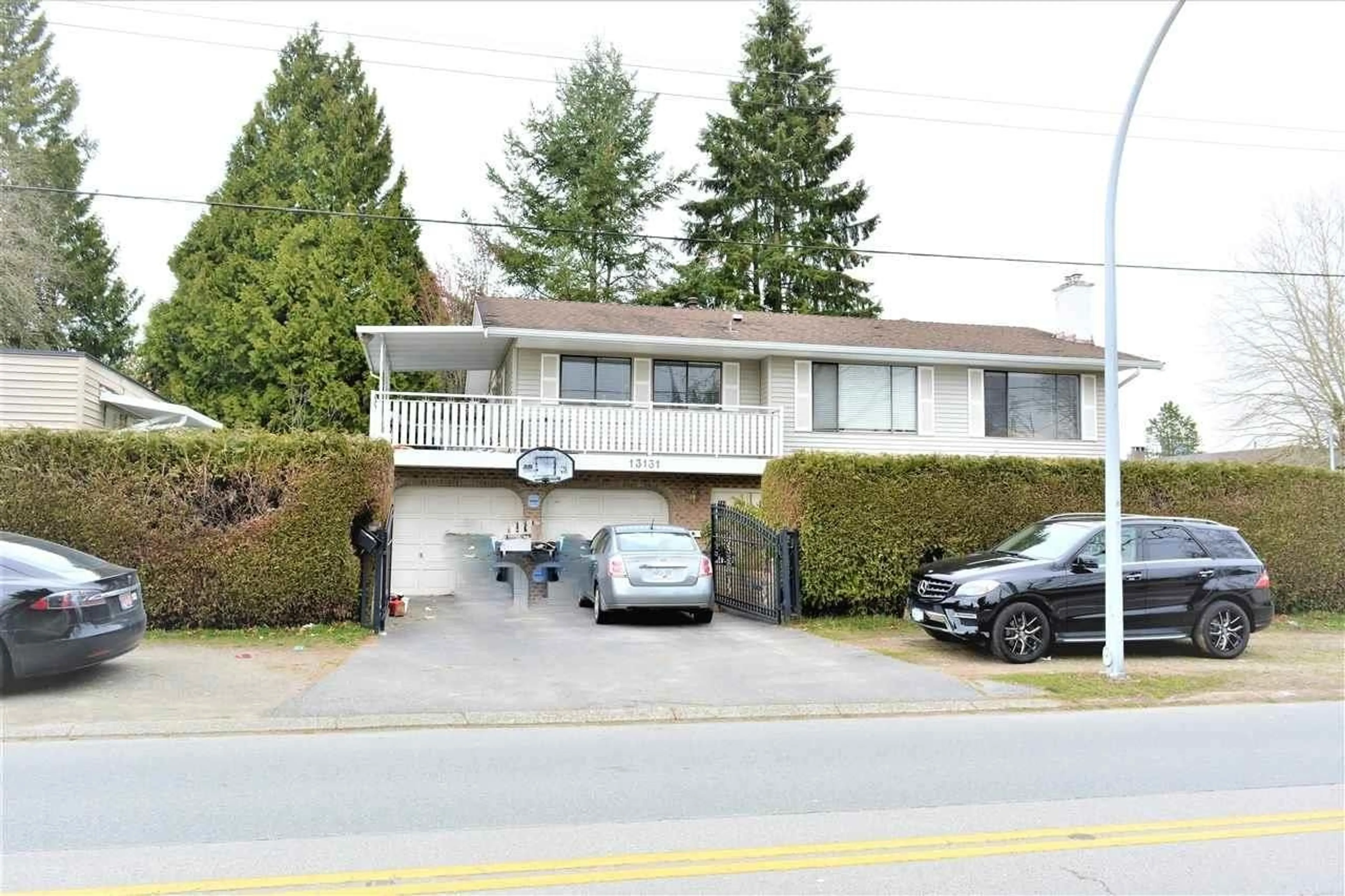 Unknown for 13131 92 AVENUE, Surrey British Columbia V3V1H5