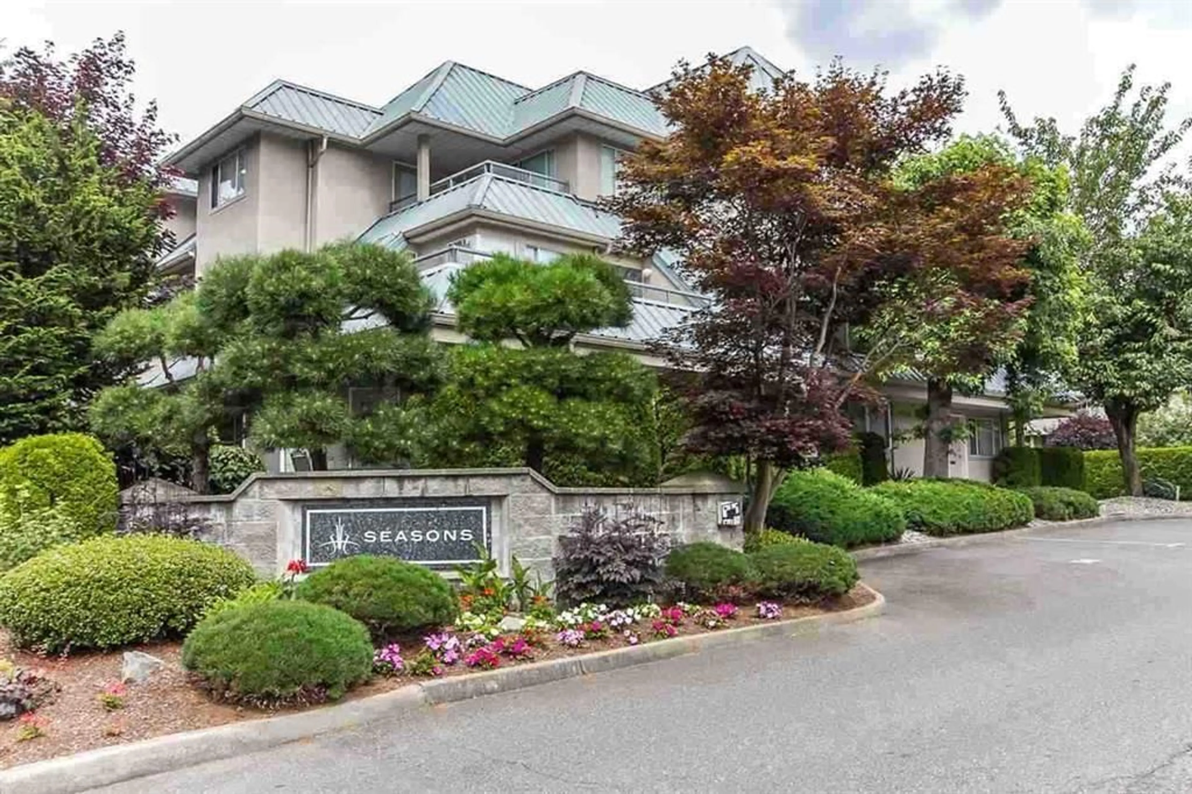 Indoor foyer for 322 2700 MCCALLUM ROAD, Abbotsford British Columbia V2S6X9