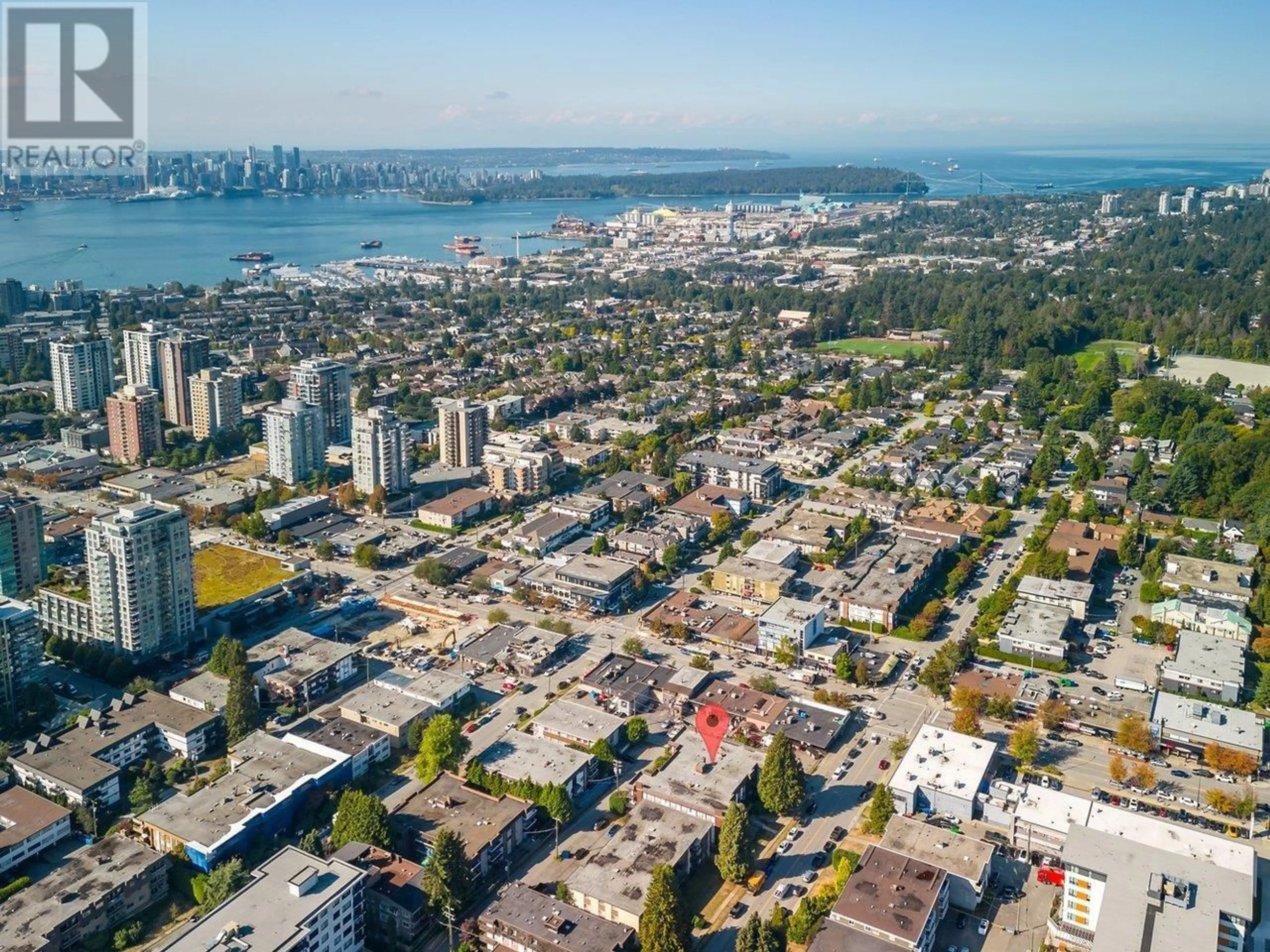 A pic from outside/outdoor area/front of a property/back of a property/a pic from drone, city buildings view from balcony for 214 123 E 19TH STREET, North Vancouver British Columbia V7L2Y9