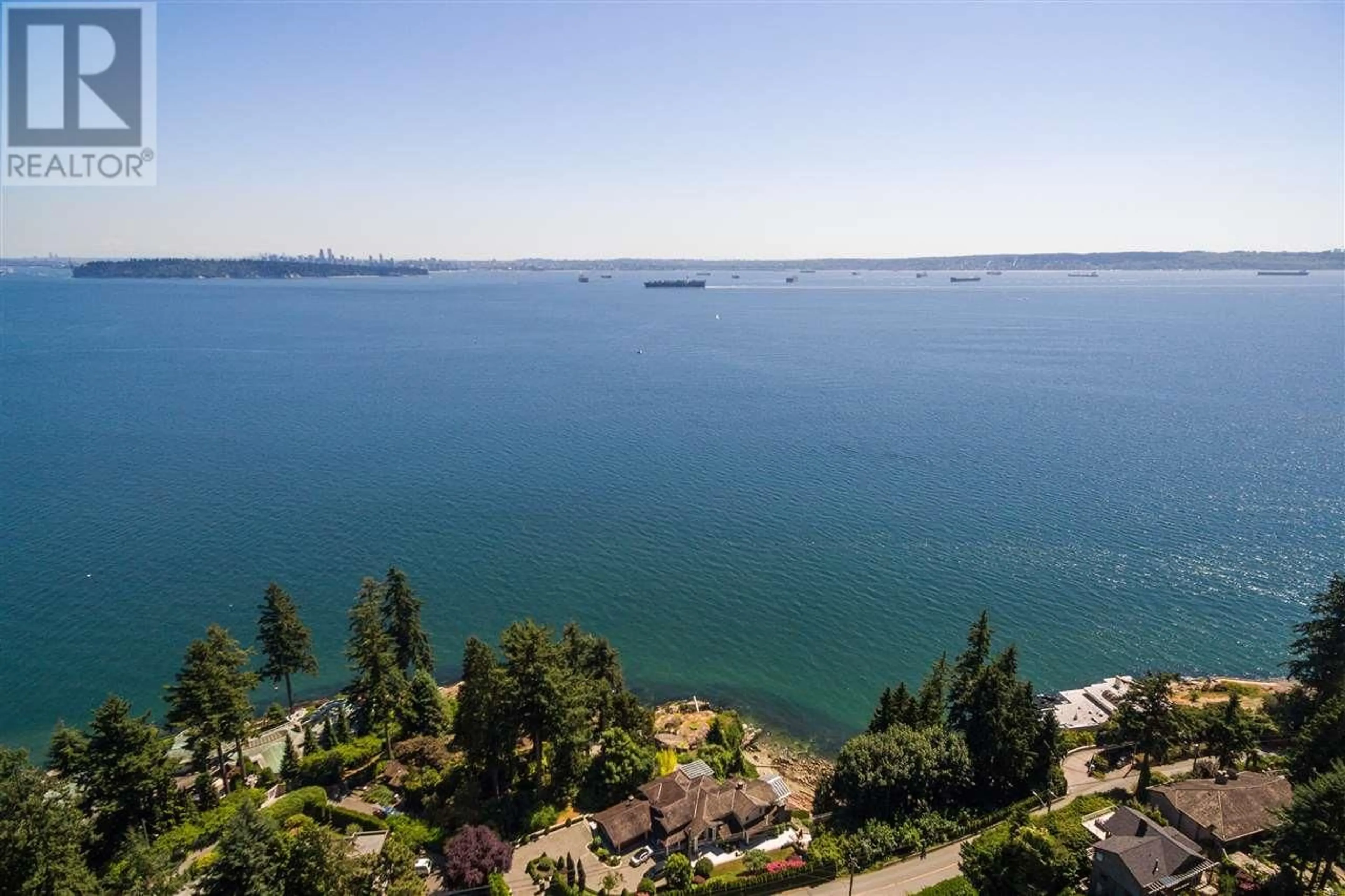 A pic from outside/outdoor area/front of a property/back of a property/a pic from drone, water/lake/river/ocean view for 3548 CREERY AVENUE, West Vancouver British Columbia V7V2M1