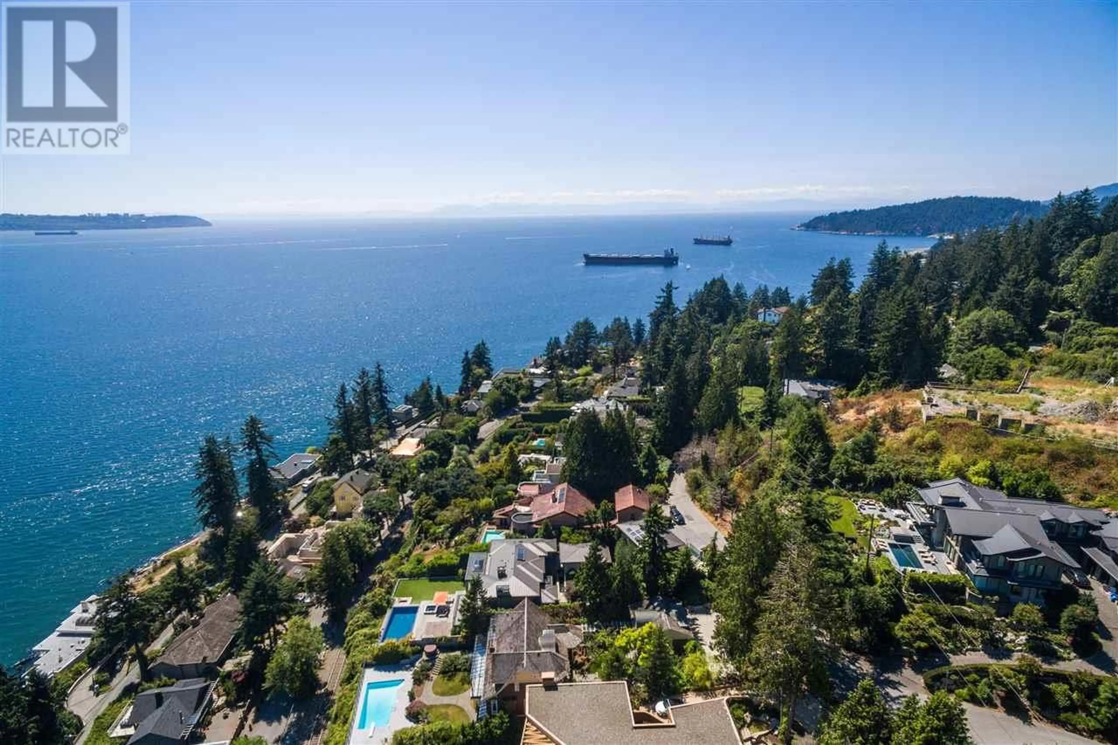 A pic from outside/outdoor area/front of a property/back of a property/a pic from drone, water/lake/river/ocean view for 3548 CREERY AVENUE, West Vancouver British Columbia V7V2M1