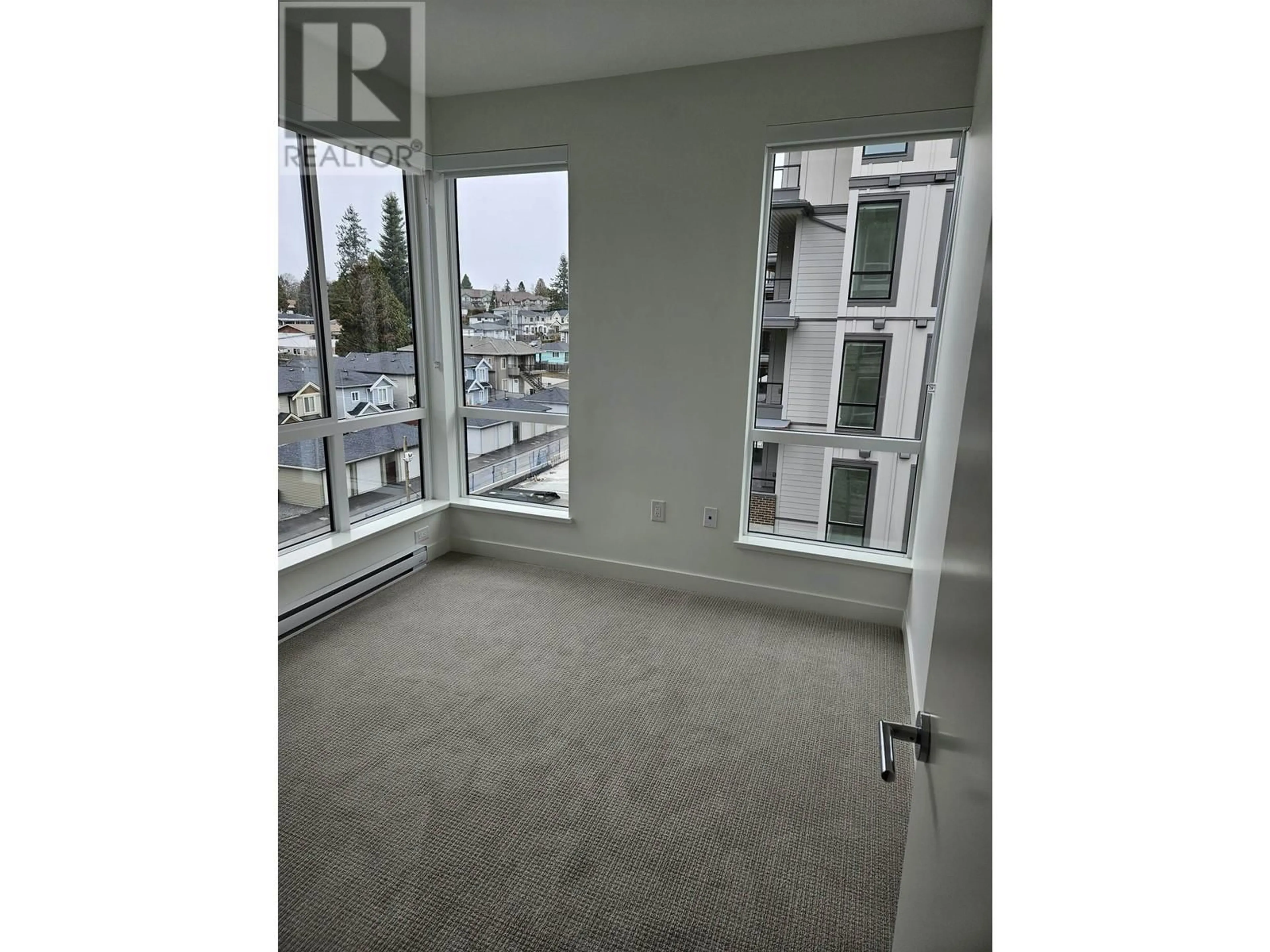 A pic of a room for 506 7588 16TH STREET, Burnaby British Columbia V3N0H8