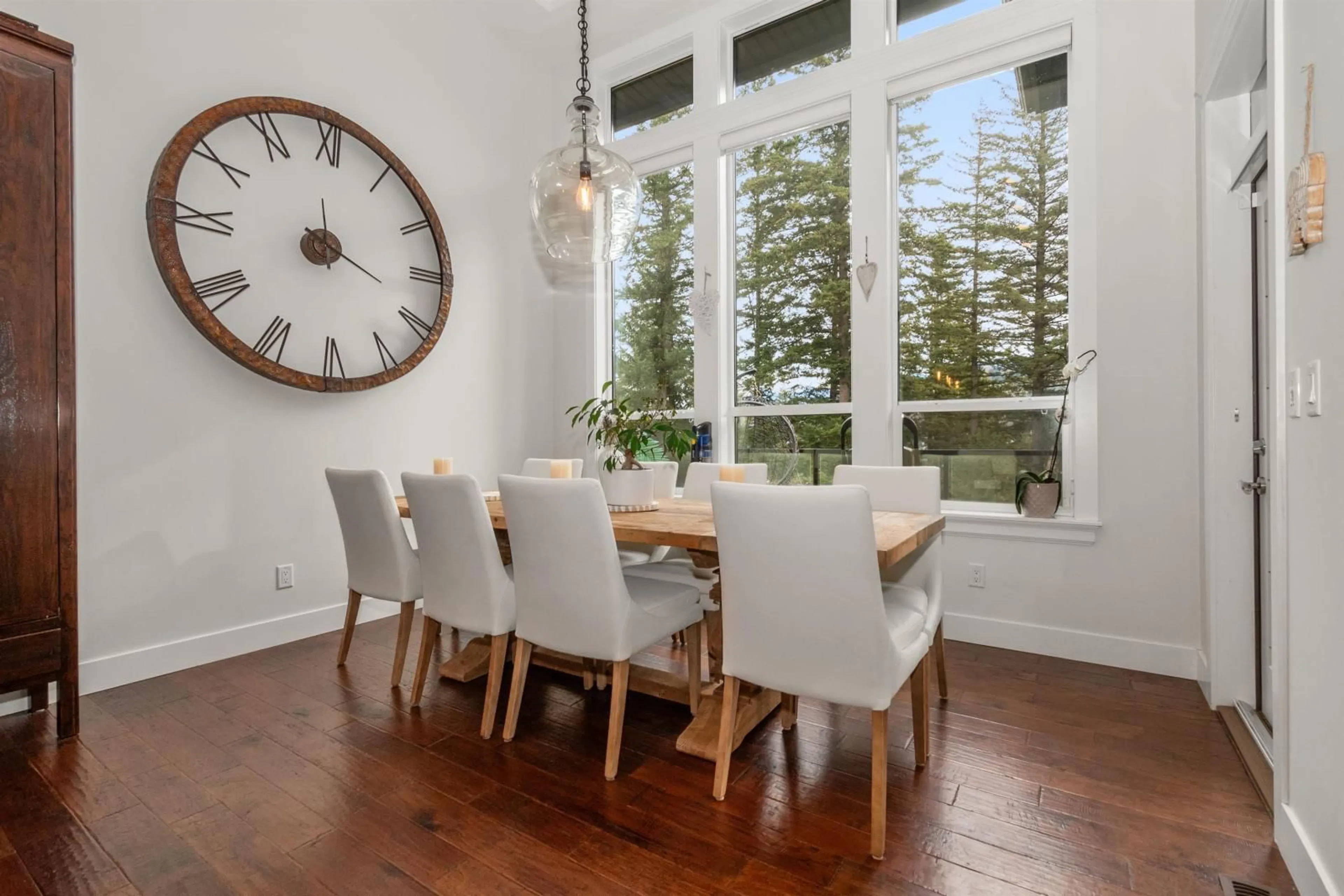 Dining room, wood/laminate floor for 5434 ABBEY CRESCENT, Sardis British Columbia V2R0J6