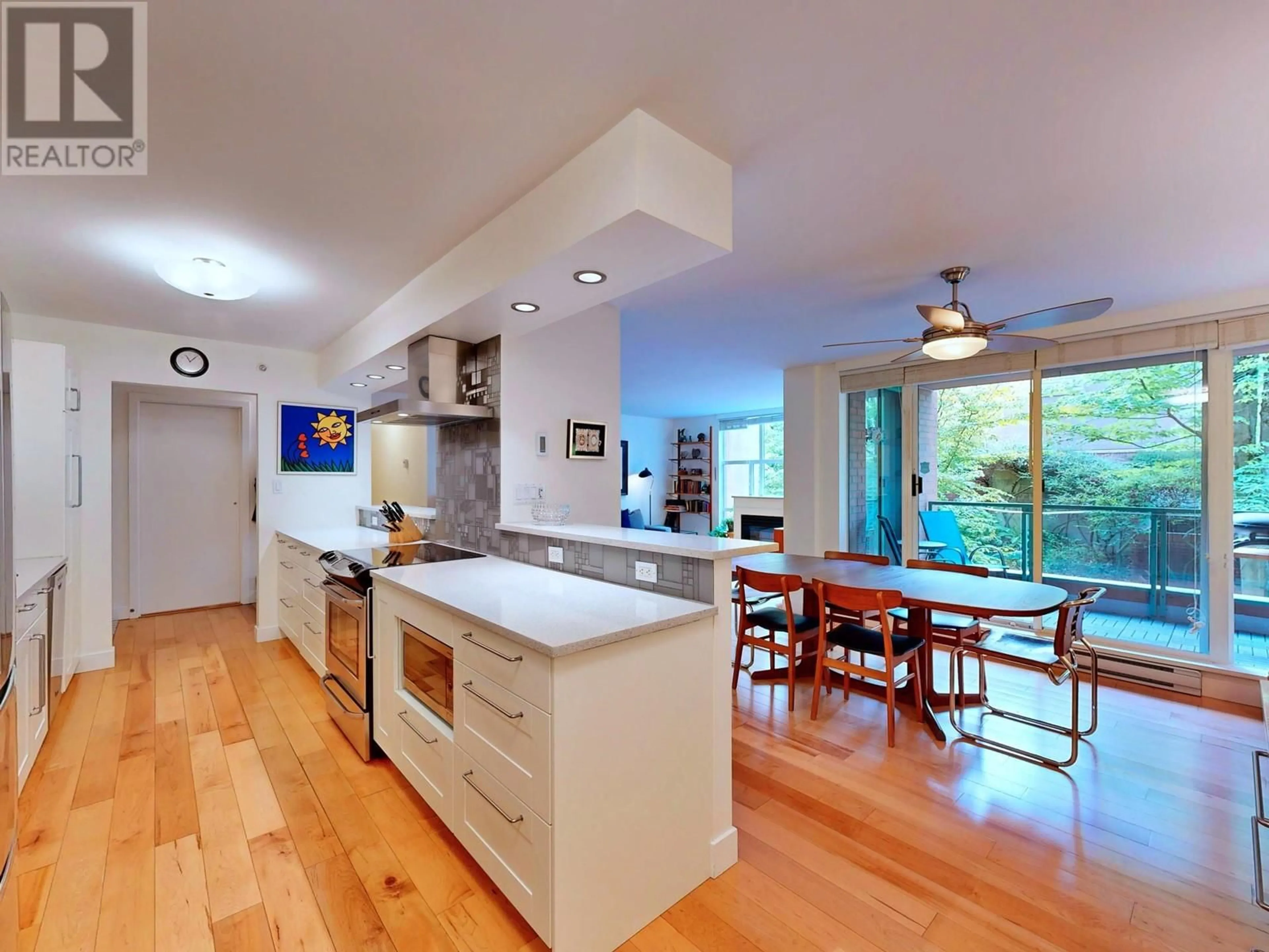 Open concept kitchen, unknown for 203 518 W 14TH AVENUE, Vancouver British Columbia V5Z4N5