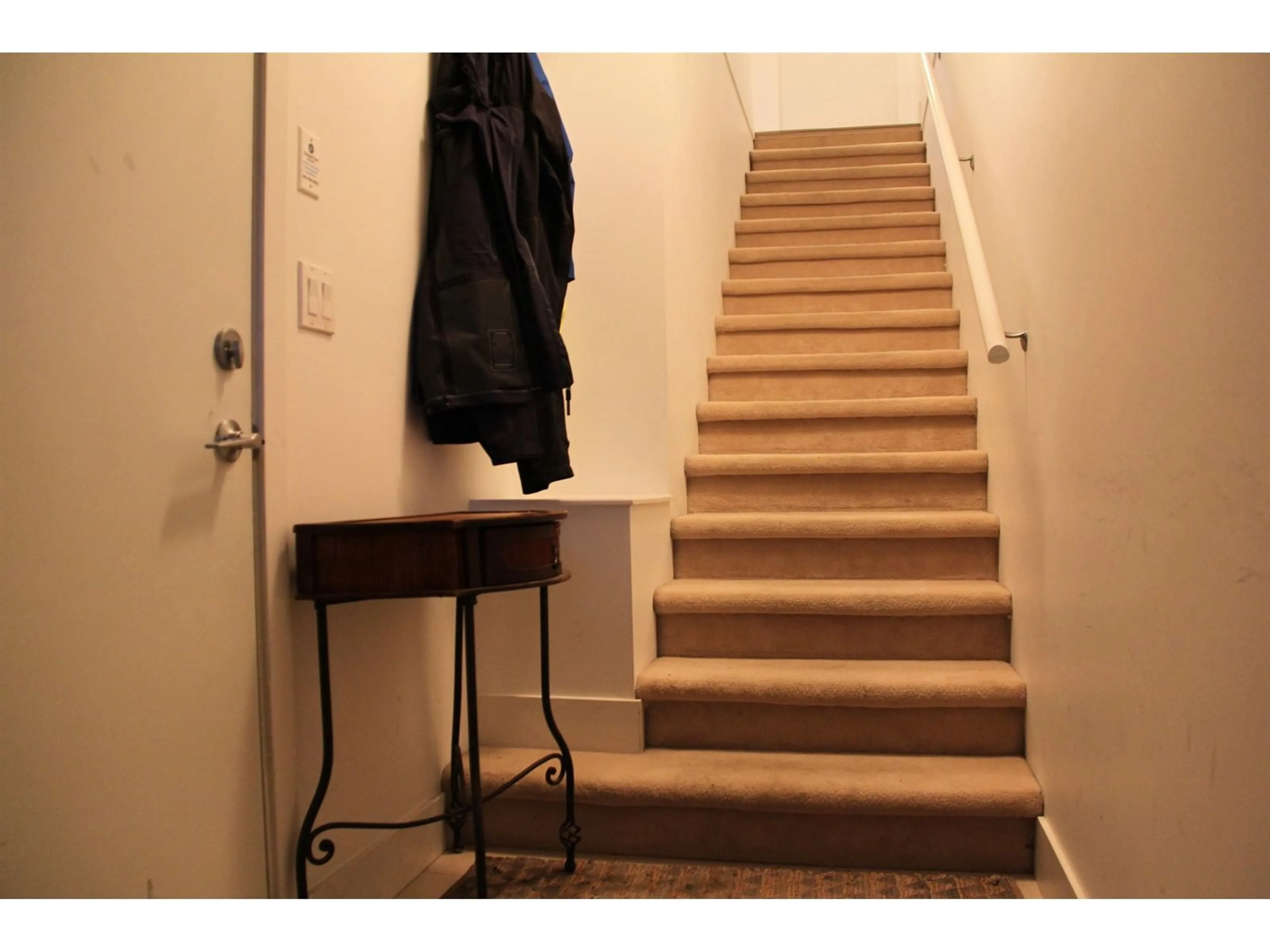 Stairs for 217 2450 161A STREET, Surrey British Columbia V3Z8K4