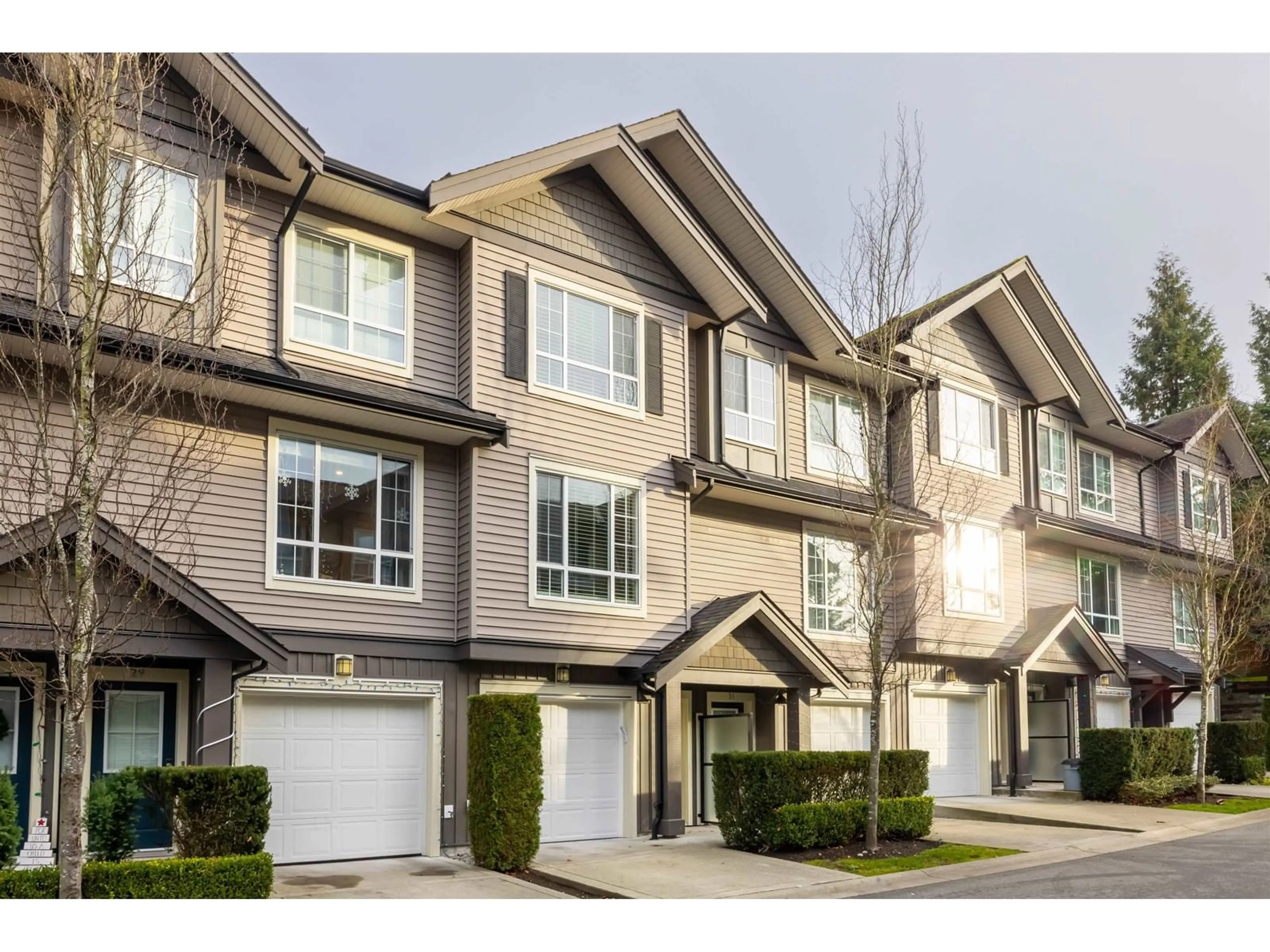 Unknown for 30 4967 220 STREET, Langley British Columbia V3A0G3