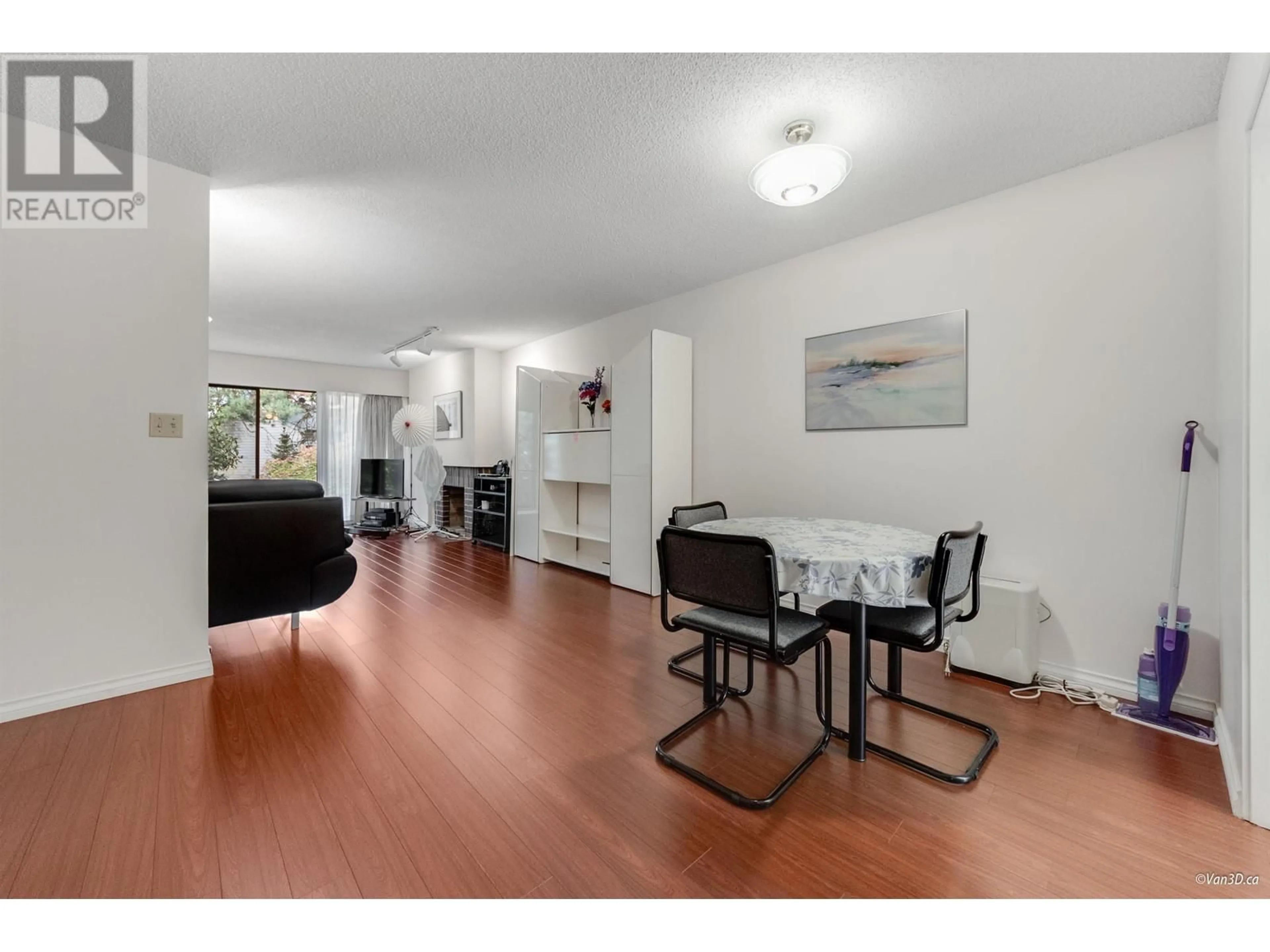 A pic of a room for 4115 VINE STREET, Vancouver British Columbia V6L3C1