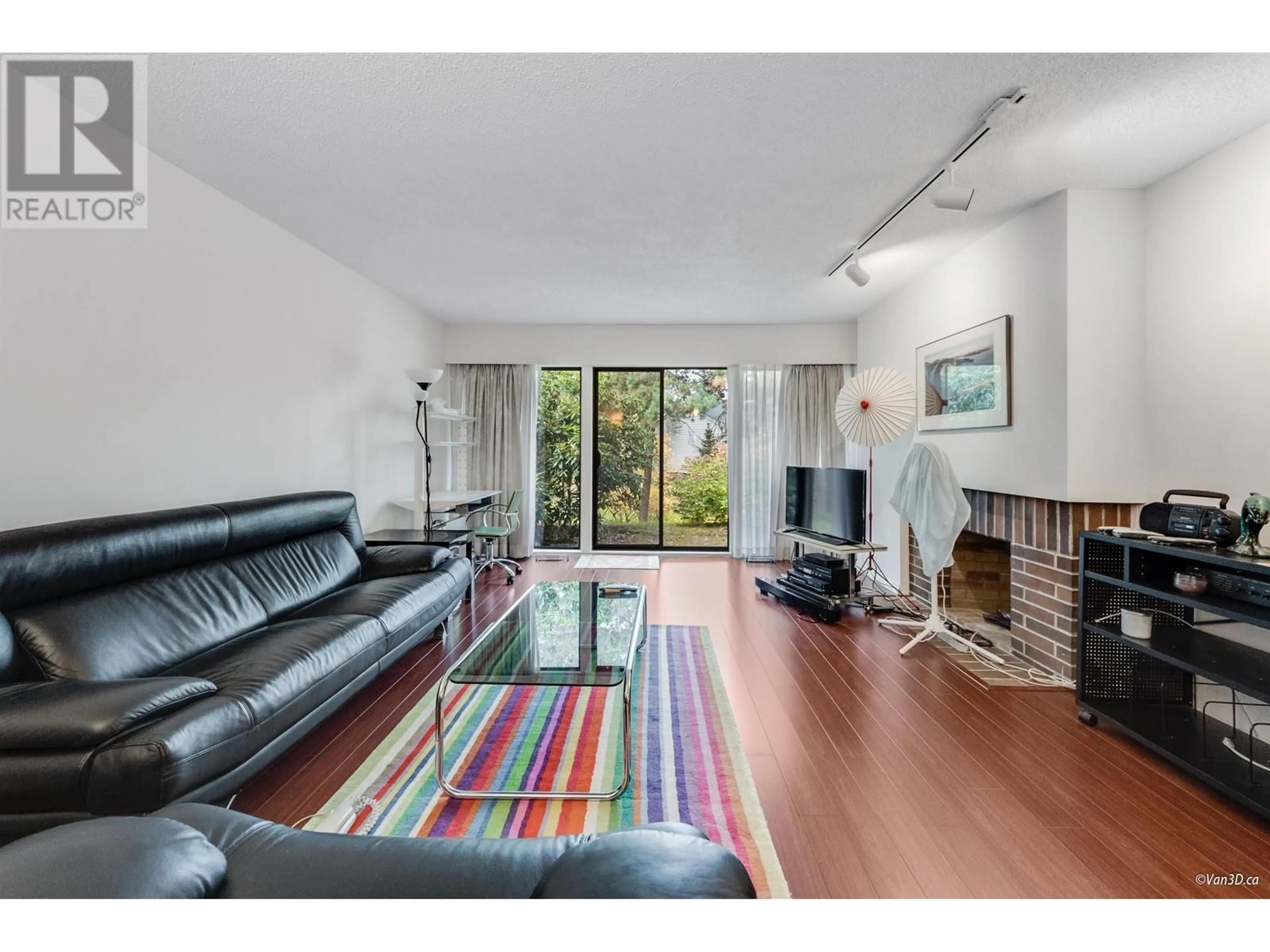 Living room with furniture, unknown for 4115 VINE STREET, Vancouver British Columbia V6L3C1