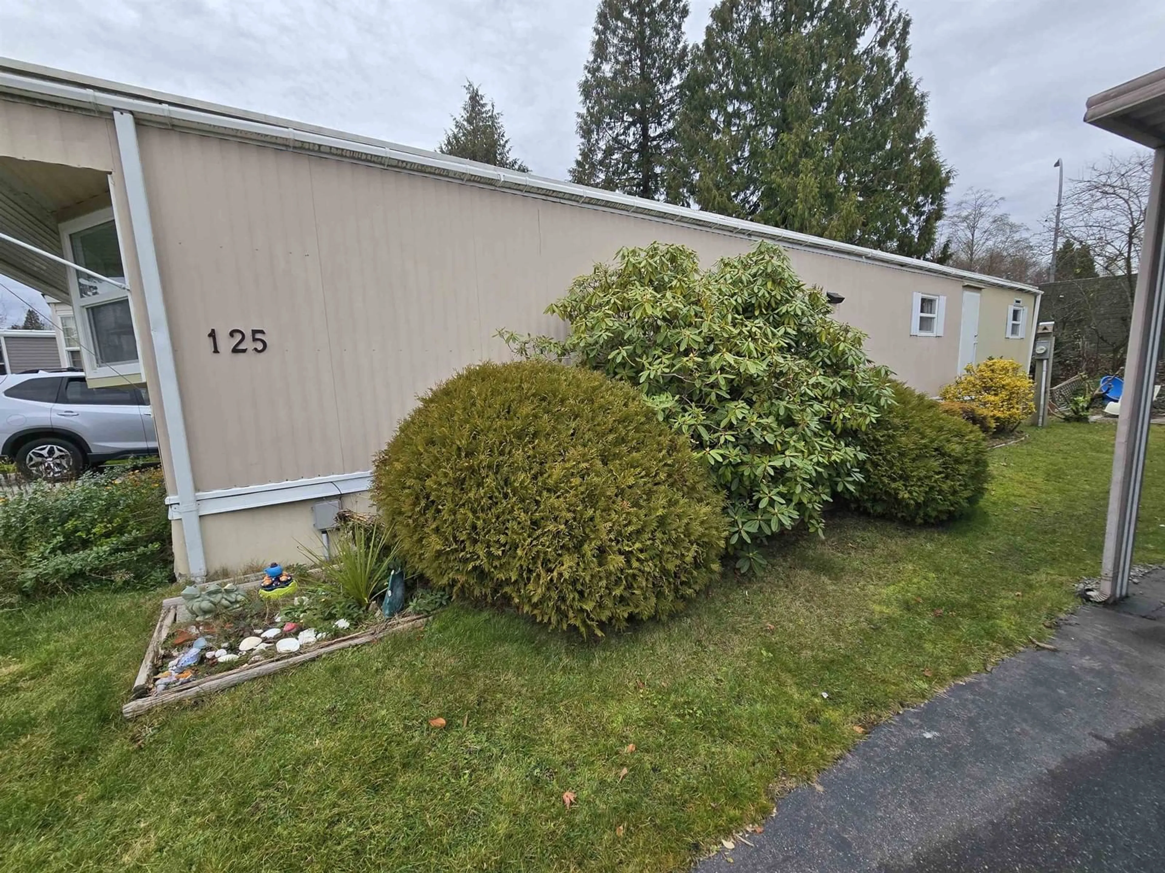 Unknown for 125 1840 160 STREET, Surrey British Columbia V4A4X4