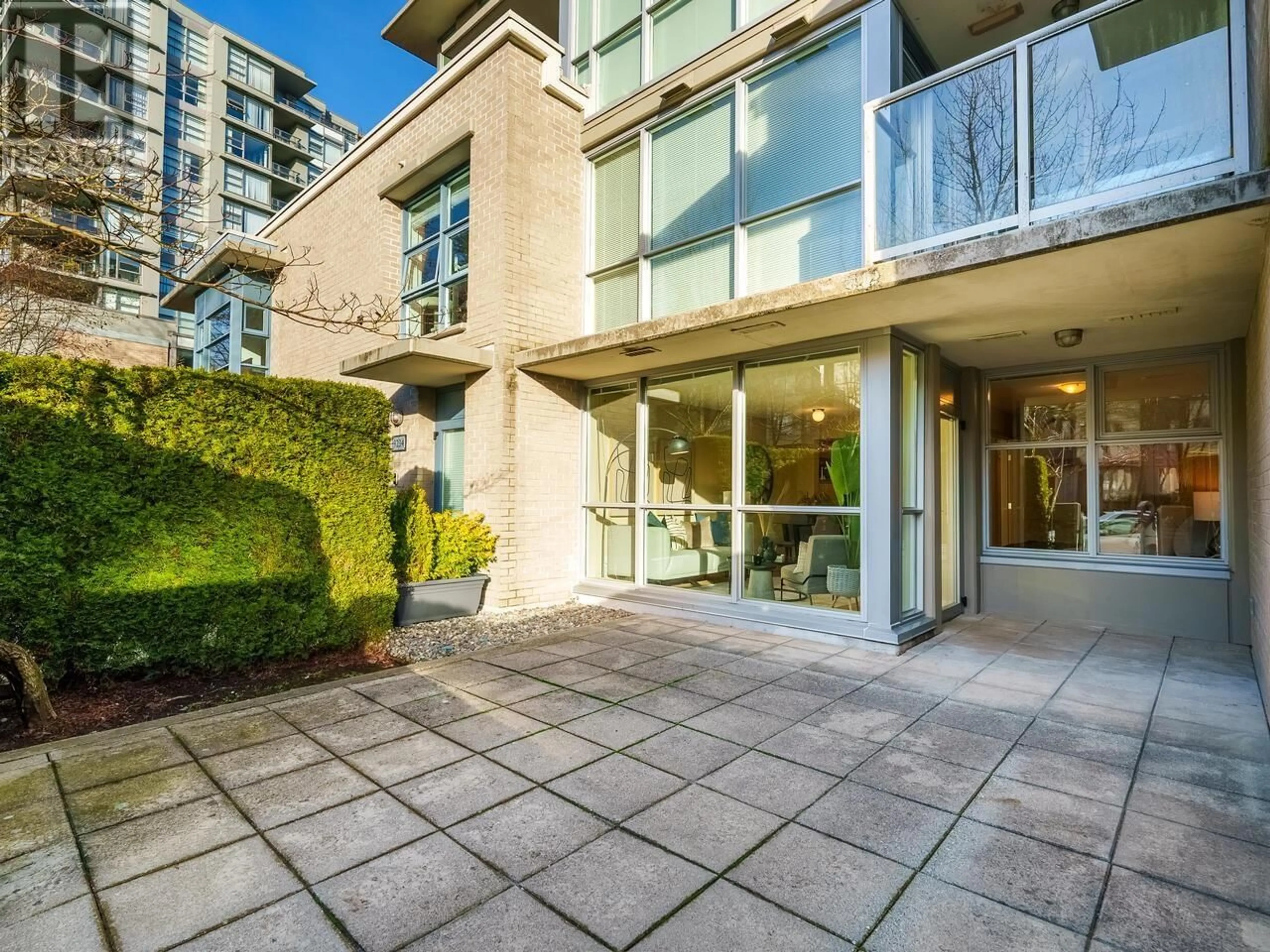 Patio, street for 209 9232 UNIVERSITY CRESCENT, Burnaby British Columbia V5A0A3