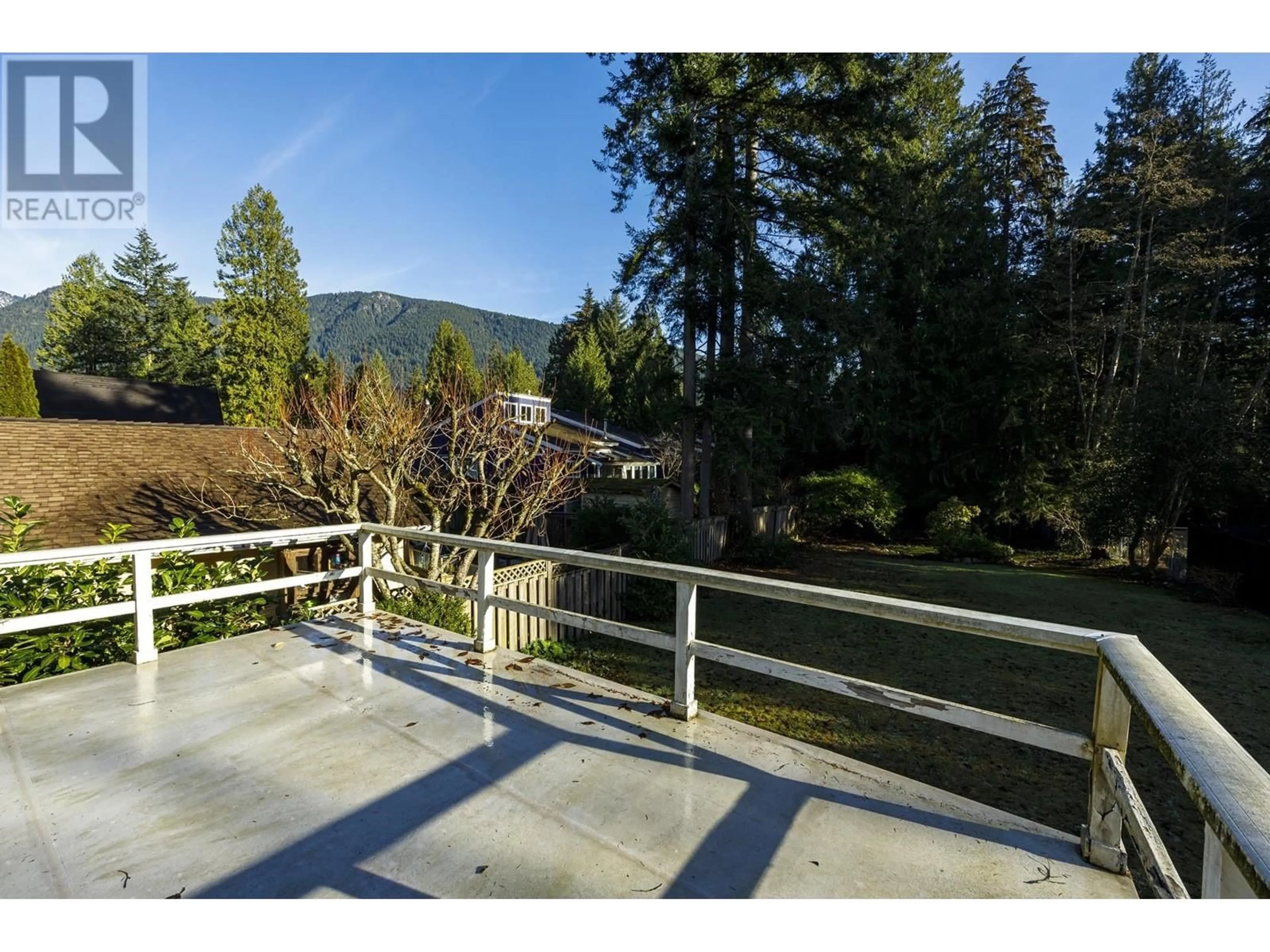 Patio, unknown for 4578 CAPILANO ROAD, North Vancouver British Columbia V7R4K3