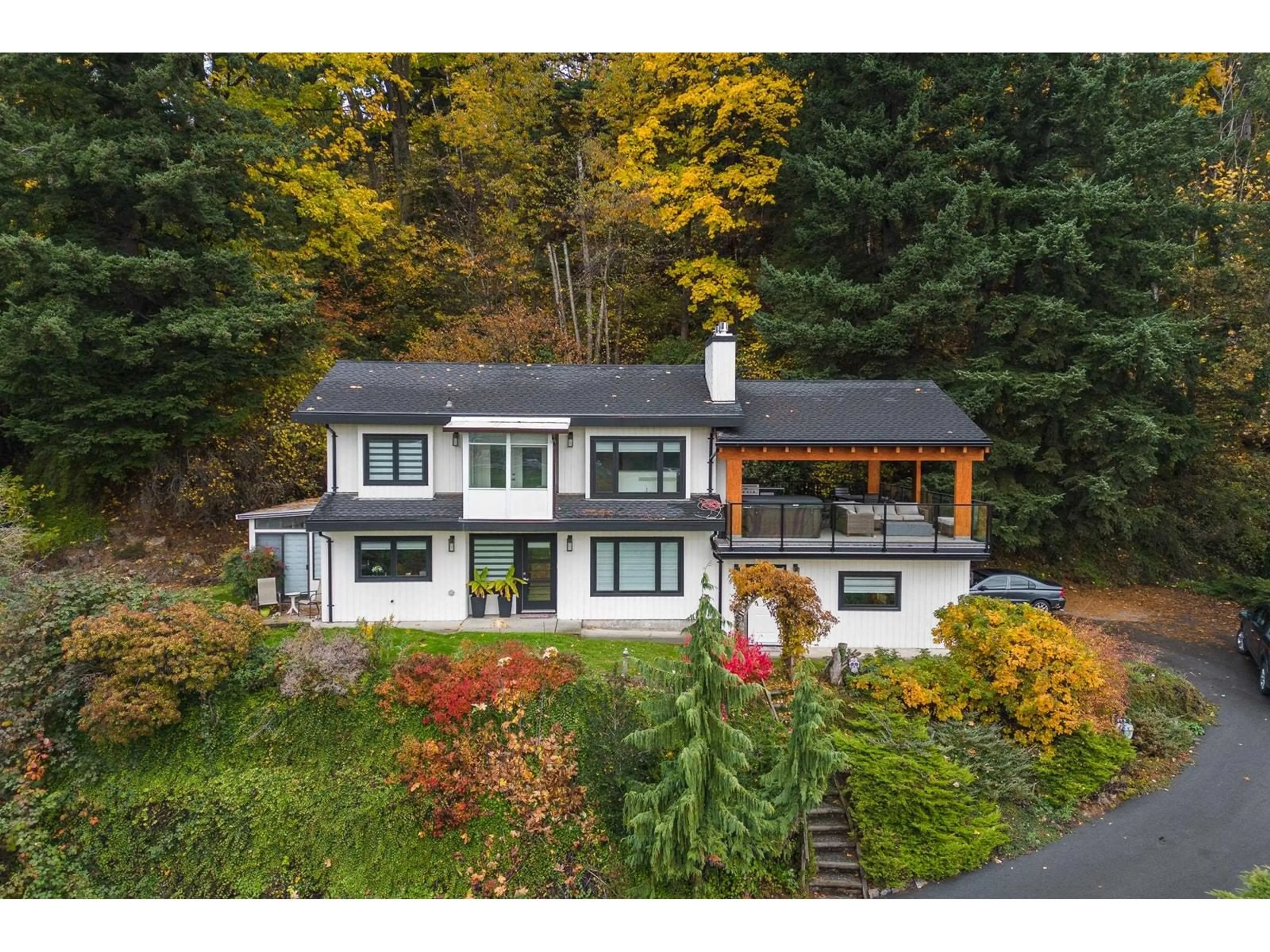 A pic from outside/outdoor area/front of a property/back of a property/a pic from drone, unknown for 35737 OLD YALE ROAD, Abbotsford British Columbia V3G2C6