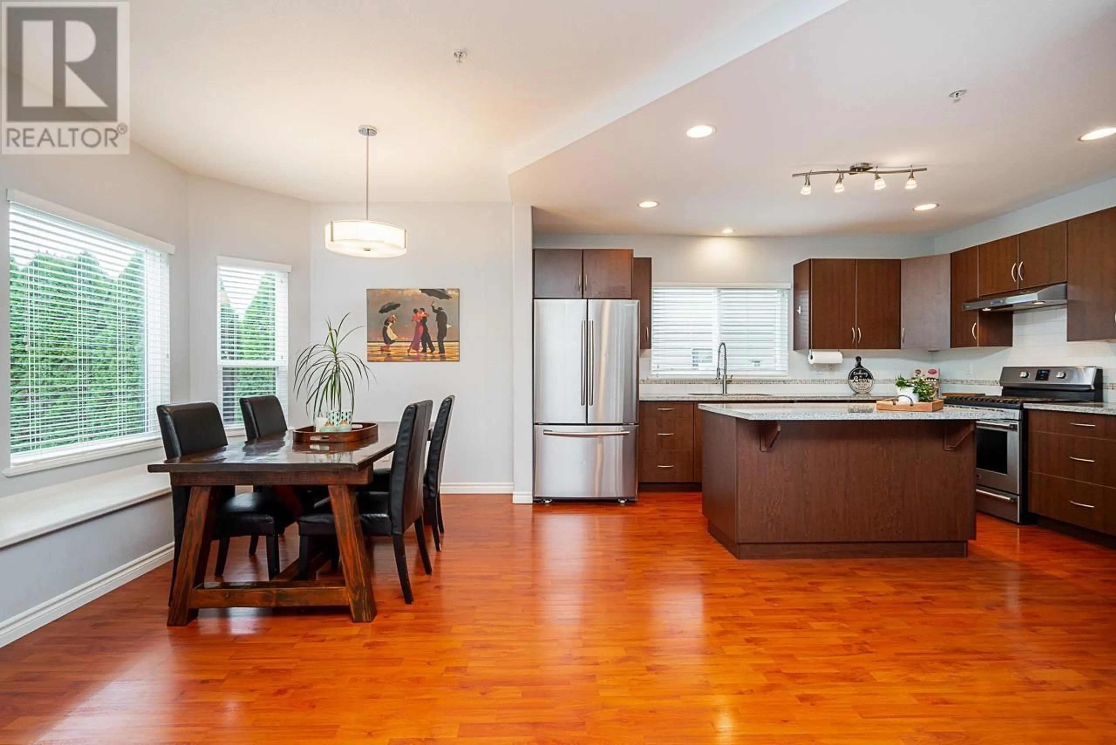 Open concept kitchen, unknown for 19488 HOFFMAN WAY, Pitt Meadows British Columbia V3Y2W8