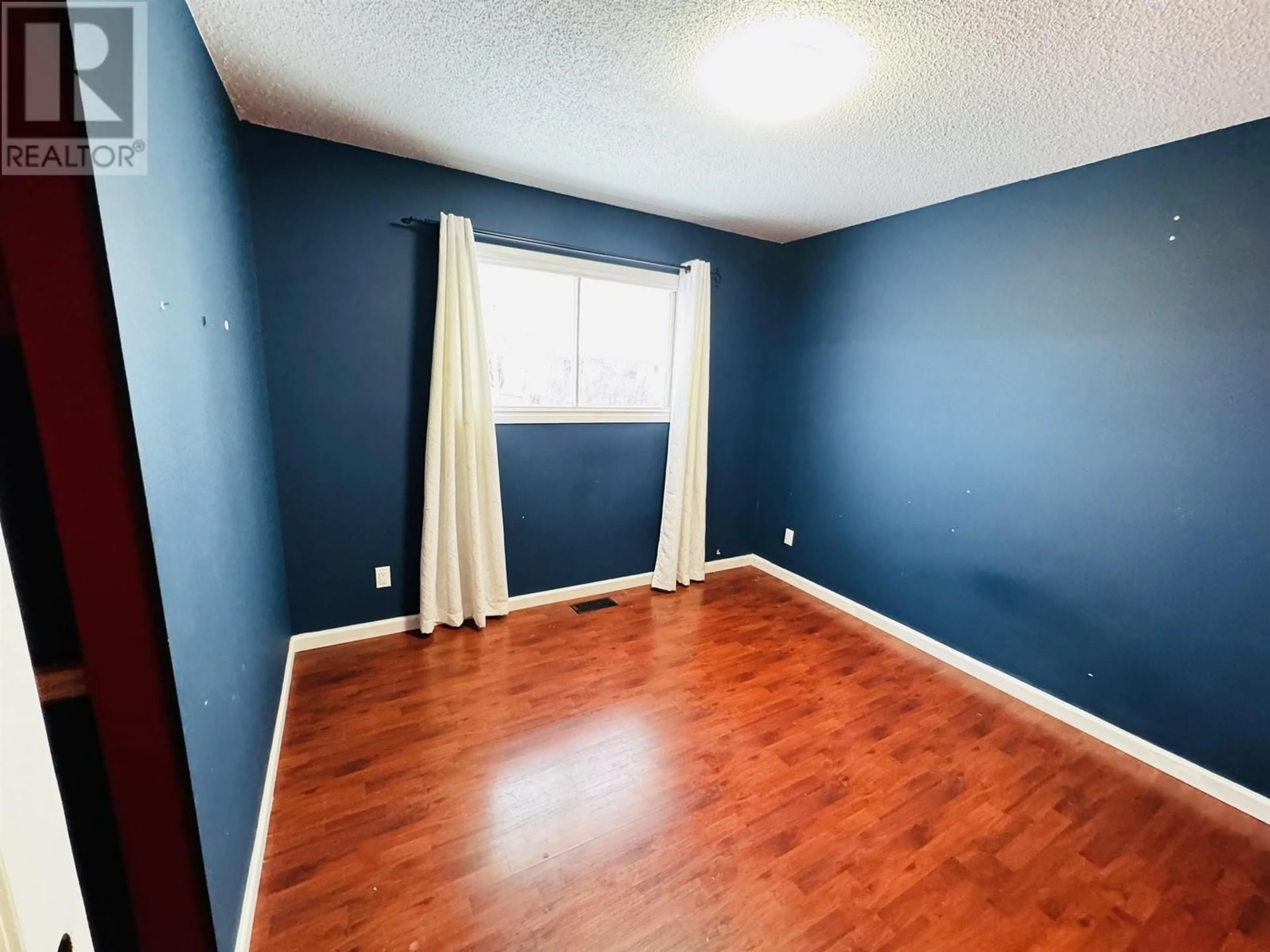 A pic of a room for 976 QUESNEL AVENUE, Prince George British Columbia V2M4B6