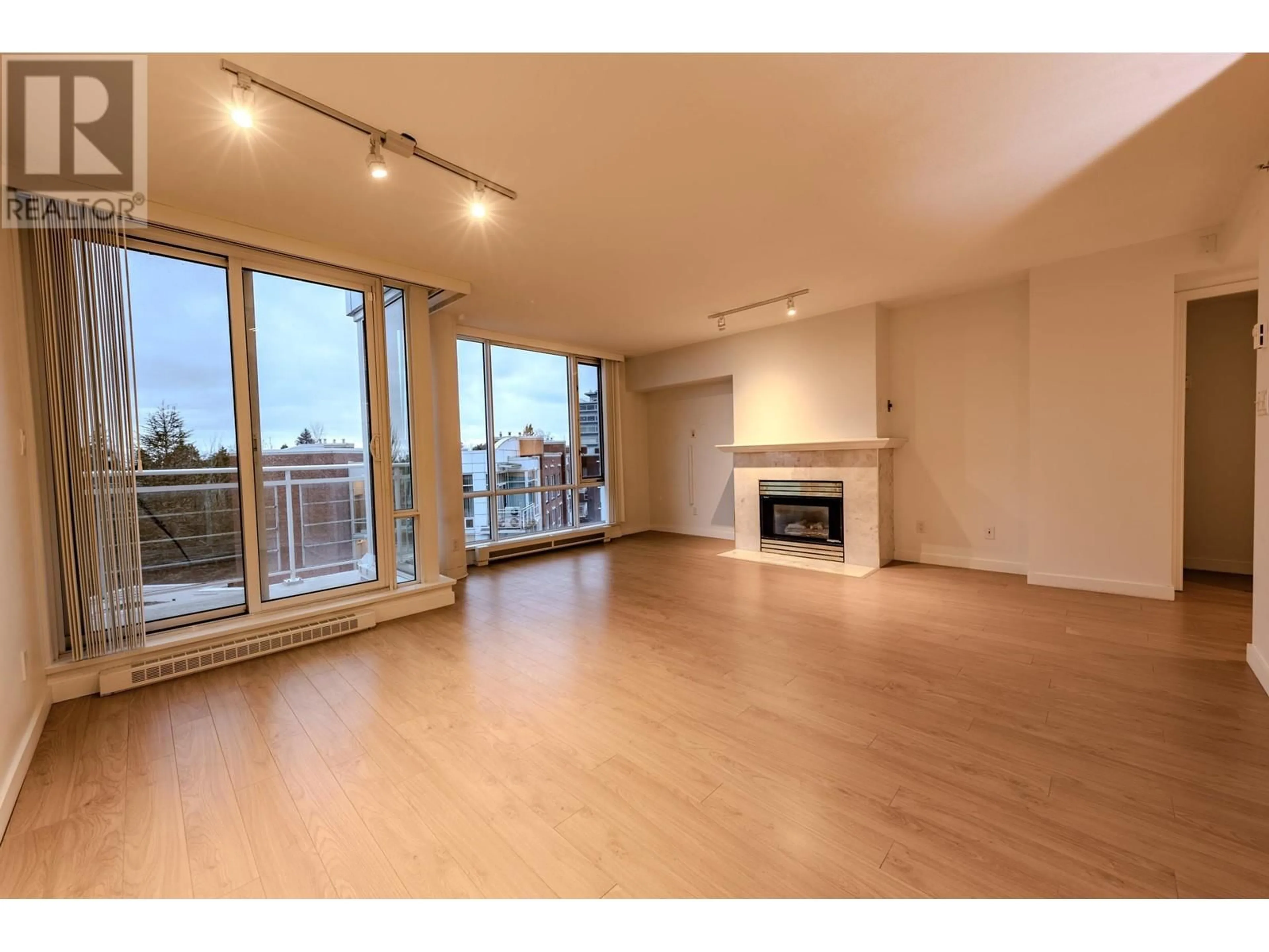 A pic of a room for 502 688 FAIRCHILD ROAD, Vancouver British Columbia V5Z4P7