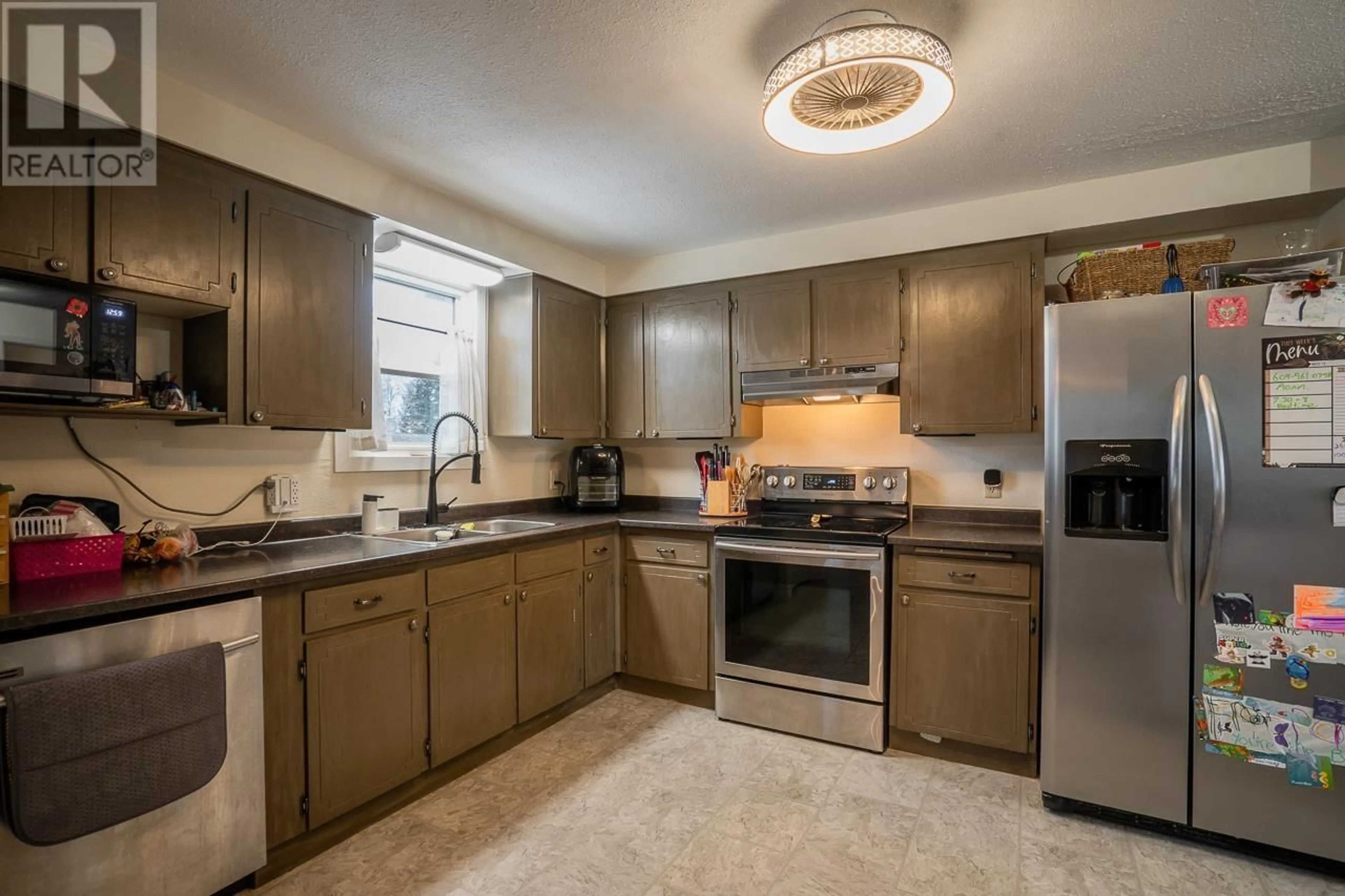 Standard kitchen, unknown for 261 ELM AVENUE, 100 Mile House British Columbia V0K2E0