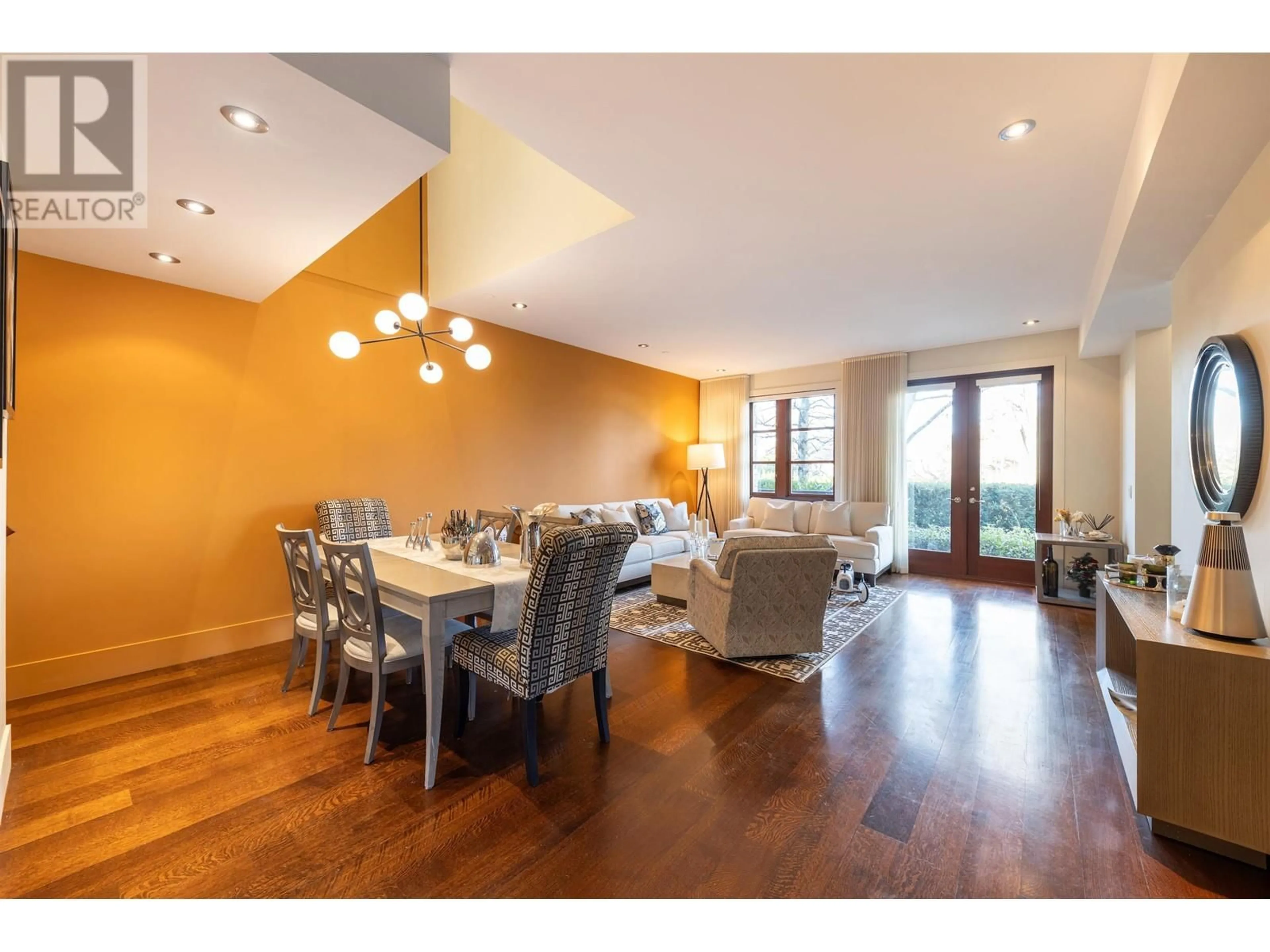 Dining room, wood/laminate floor for 5922 CHANCELLOR BOULEVARD, Vancouver British Columbia V6T0A1