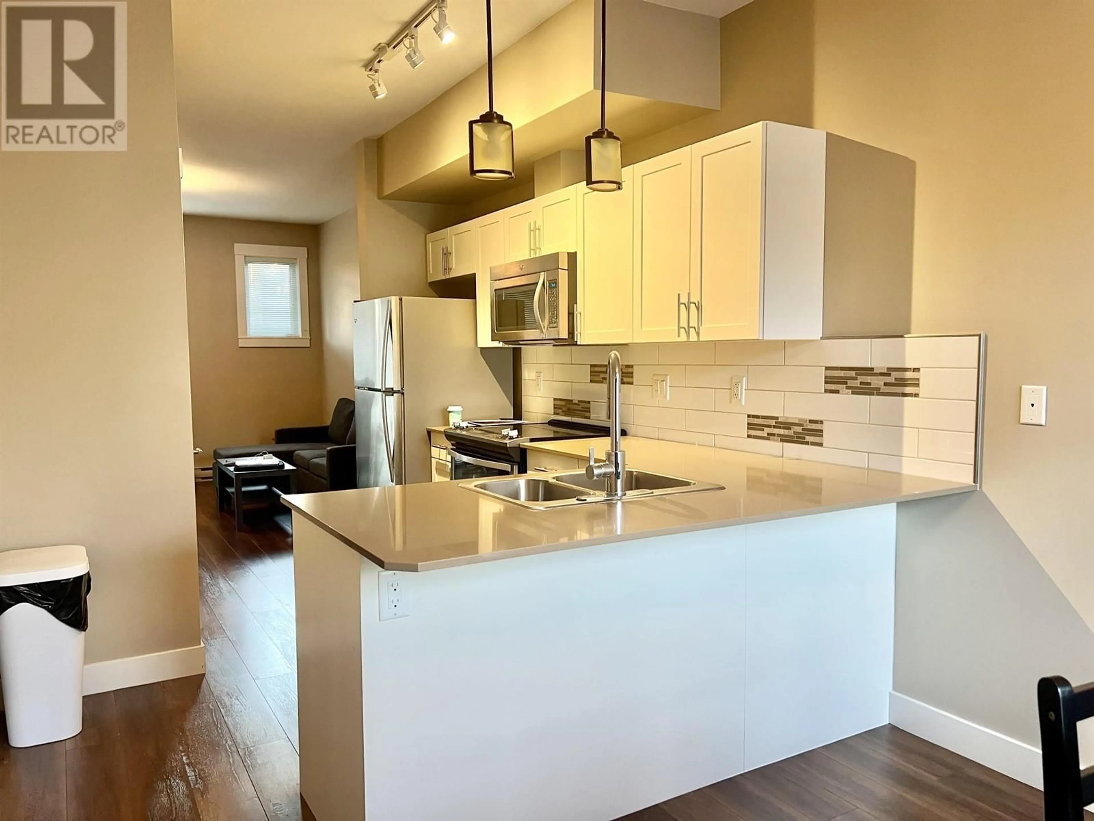 Open concept kitchen, unknown for 107 110 BAXTER AVENUE, Kitimat British Columbia V8C2N9