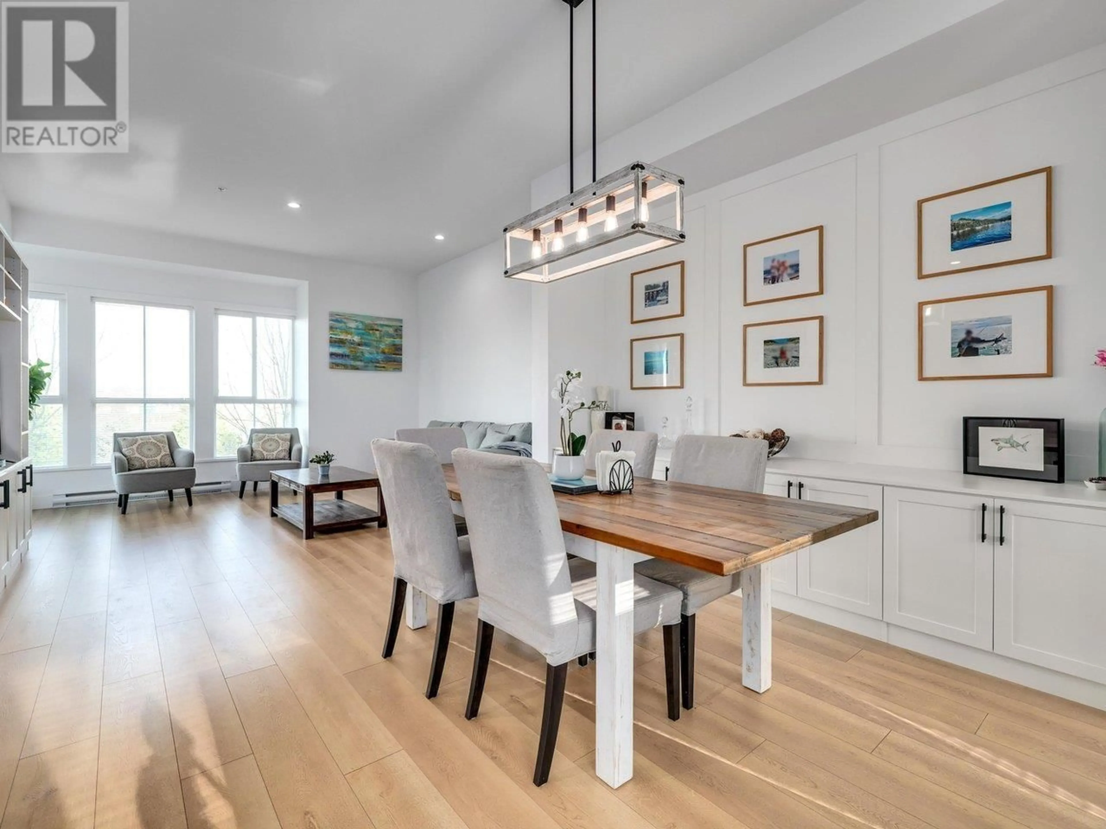 Dining room, wood/laminate floor for 14 4638 ORCA WAY, Tsawwassen British Columbia V4M0C2