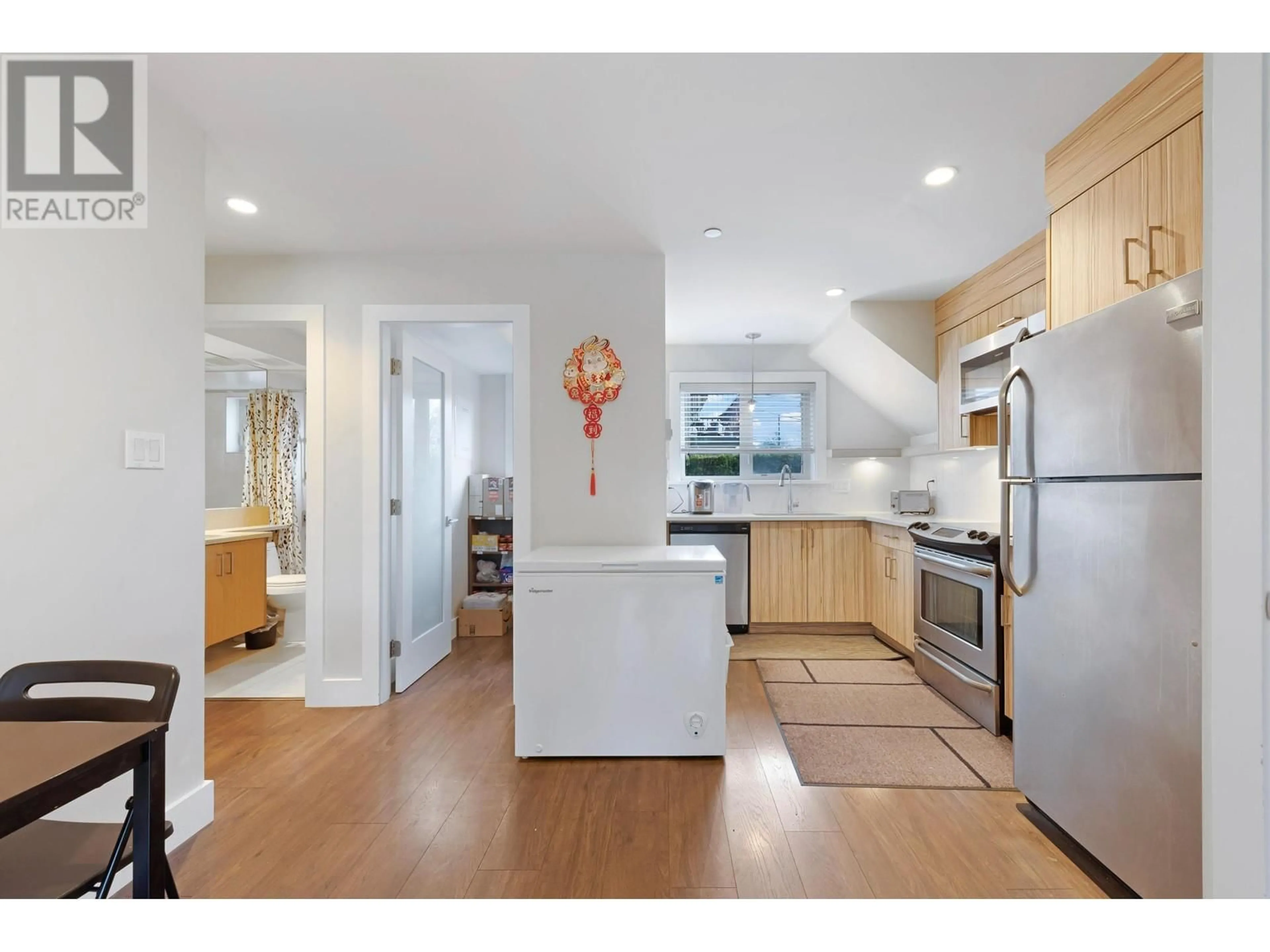 Open concept kitchen, unknown for 6030 PRINCE EDWARD STREET, Vancouver British Columbia V5W2X9