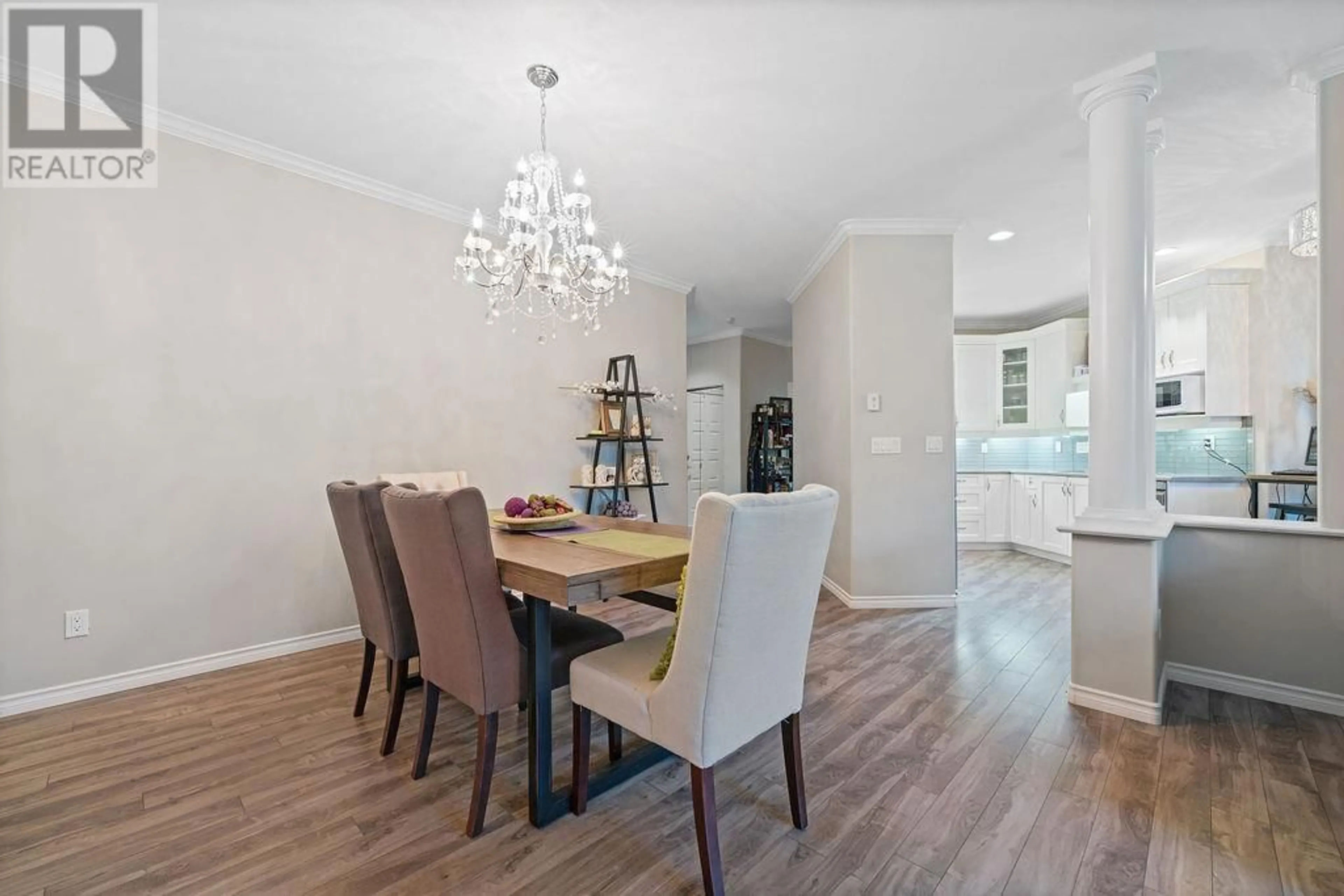 Dining room, wood/laminate floor for 221 3280 PLATEAU BOULEVARD, Coquitlam British Columbia V3E3J5