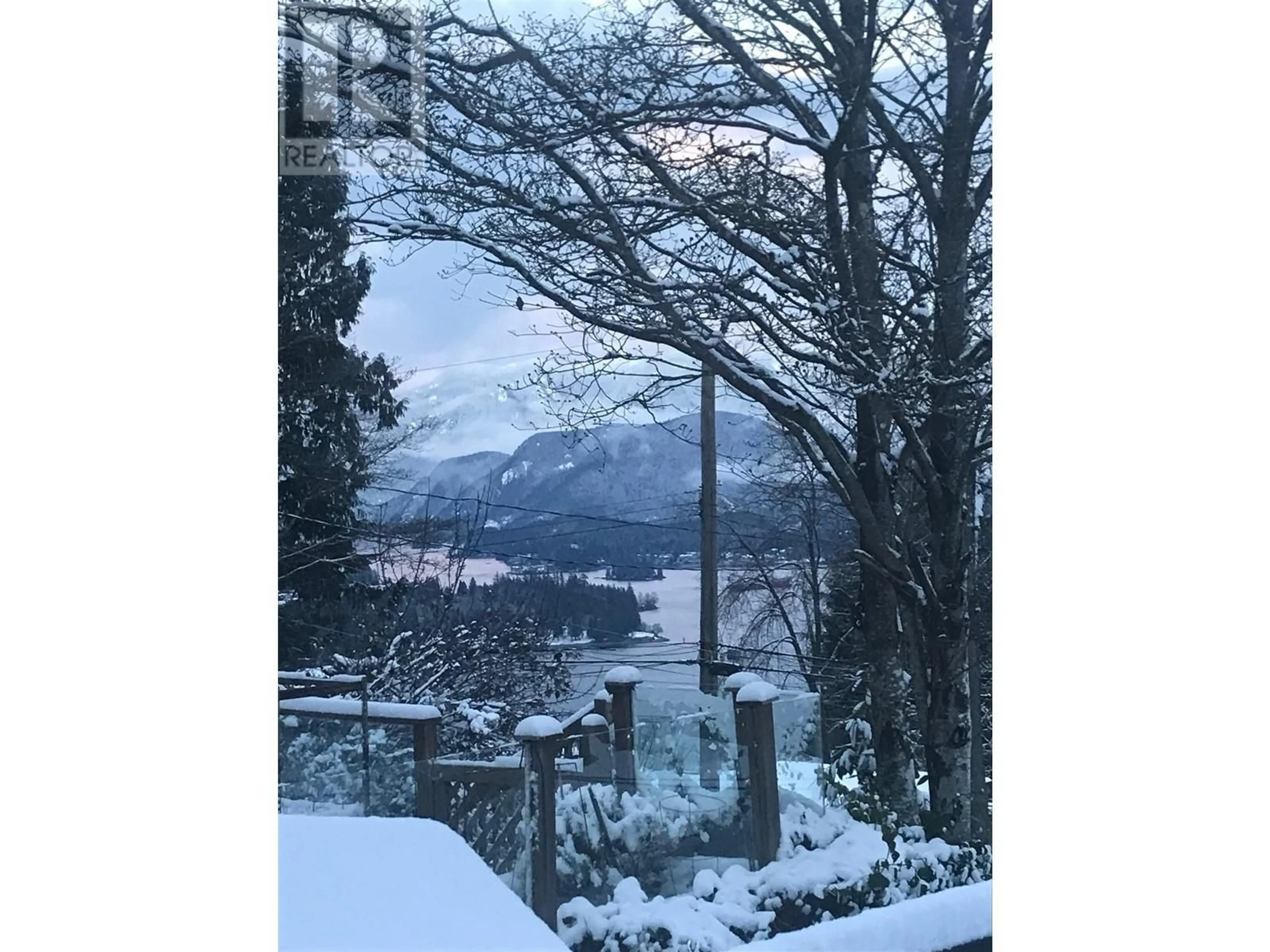 Blurry image for 190 N ELLESMERE AVENUE, Burnaby British Columbia V5B1J8