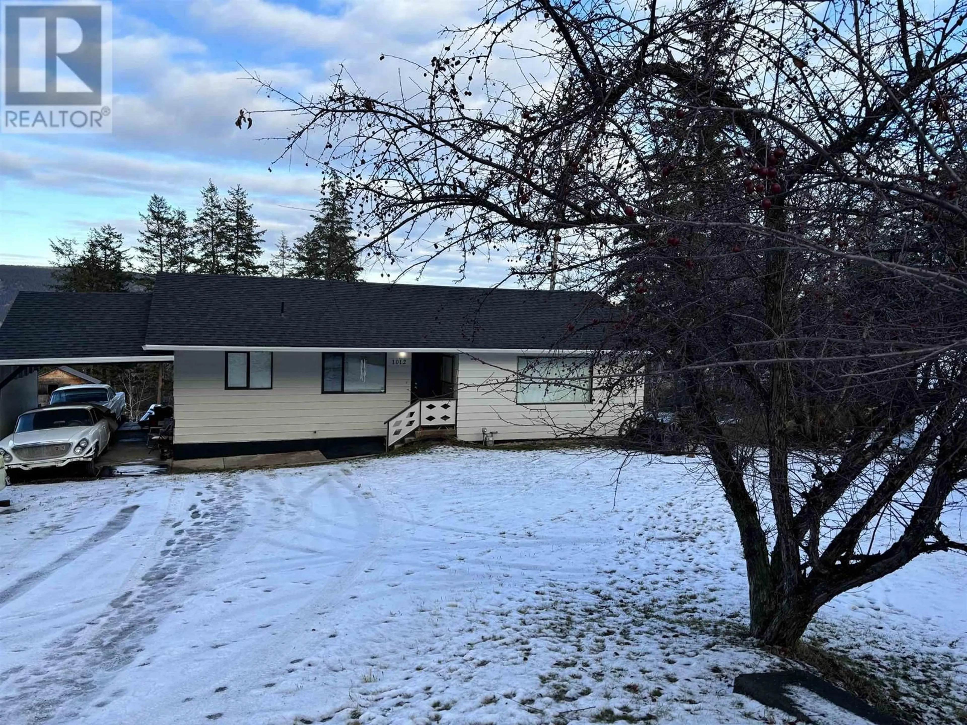 A pic from outside/outdoor area/front of a property/back of a property/a pic from drone, forest/trees view for 1012 CONRAD CRESCENT, Williams Lake British Columbia V2G3M4