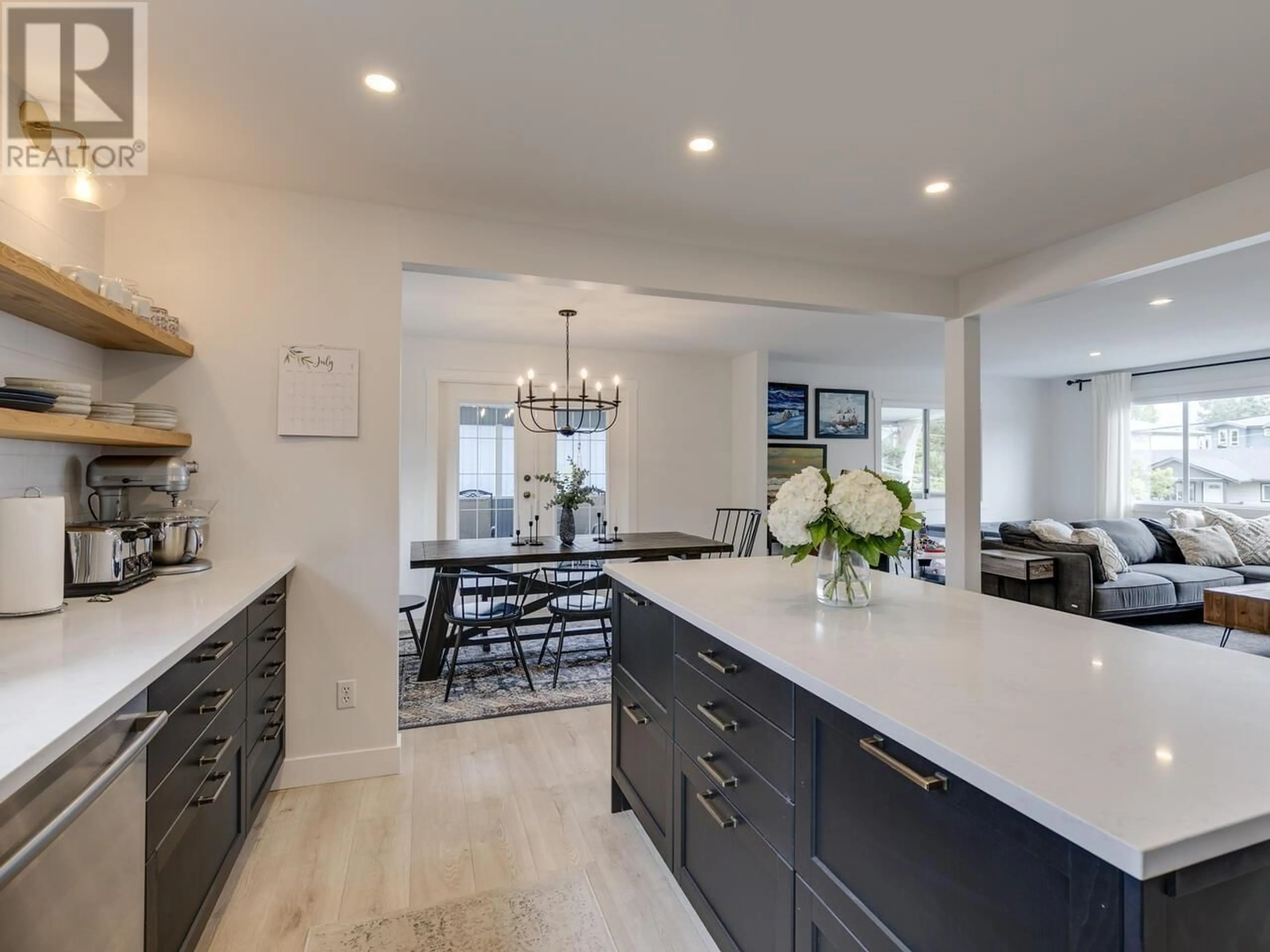 Open concept kitchen, ceramic/tile floor for 11823 STEPHENS STREET, Maple Ridge British Columbia V2X6S2