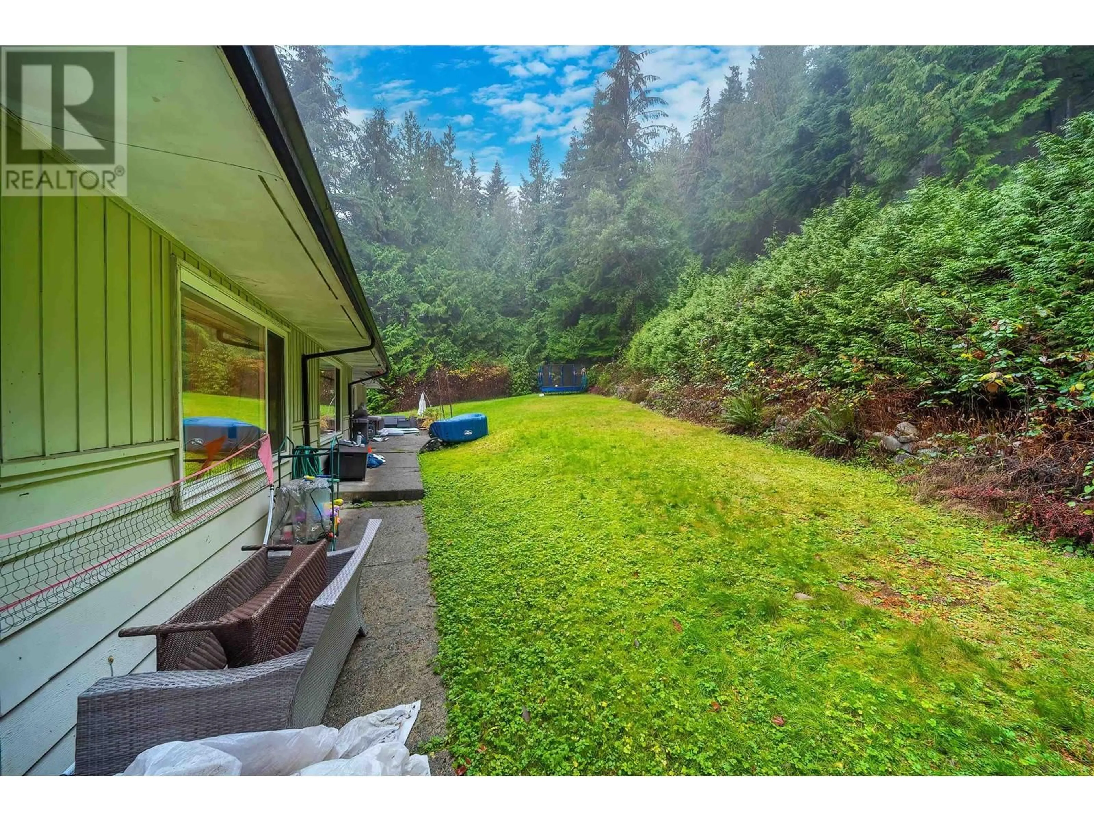 Patio, water/lake/river/ocean view for 77 DESSWOOD PLACE, West Vancouver British Columbia V7S1B8