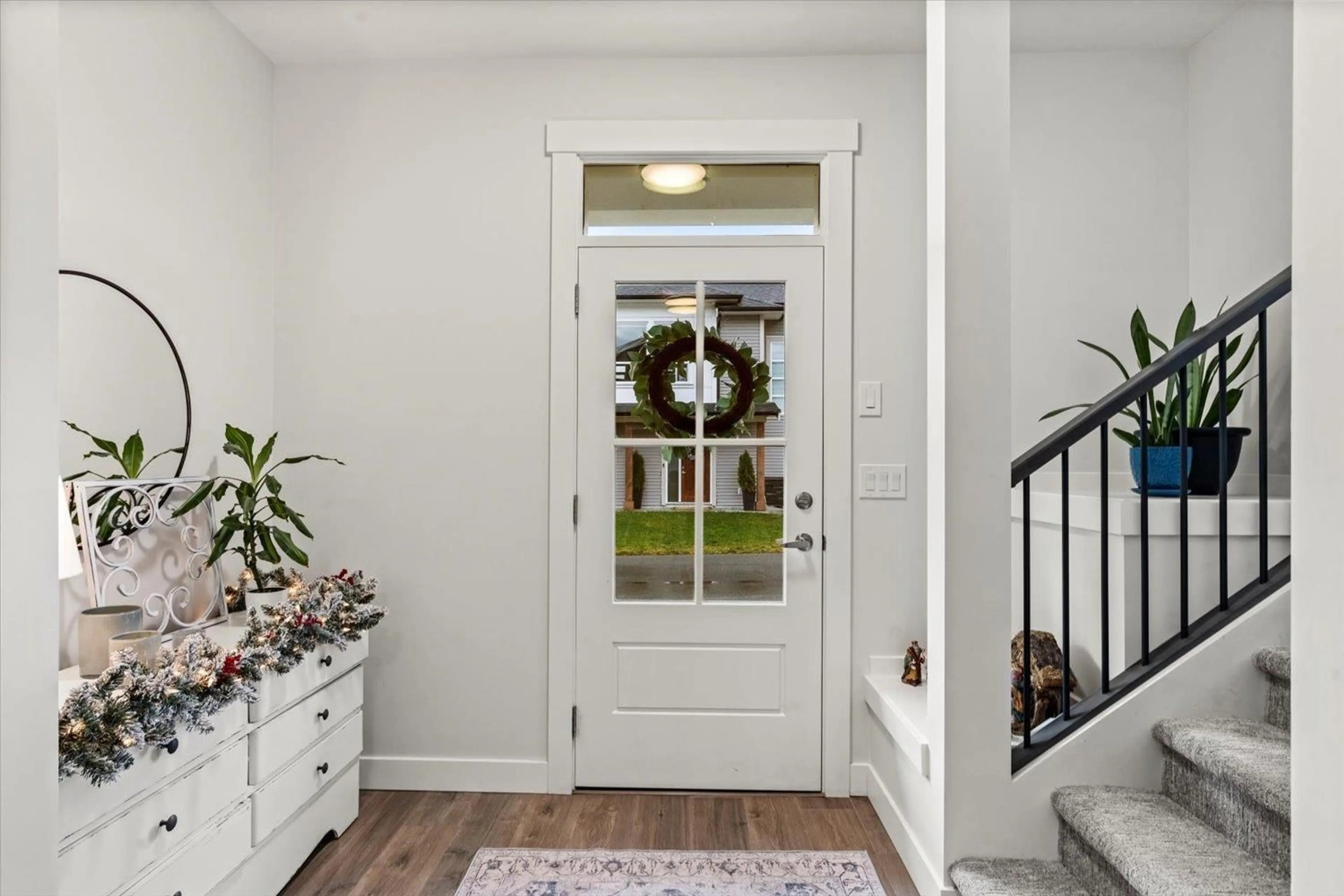 Indoor entryway for 4 7450 MORROW ROAD, Agassiz British Columbia V0M1A2