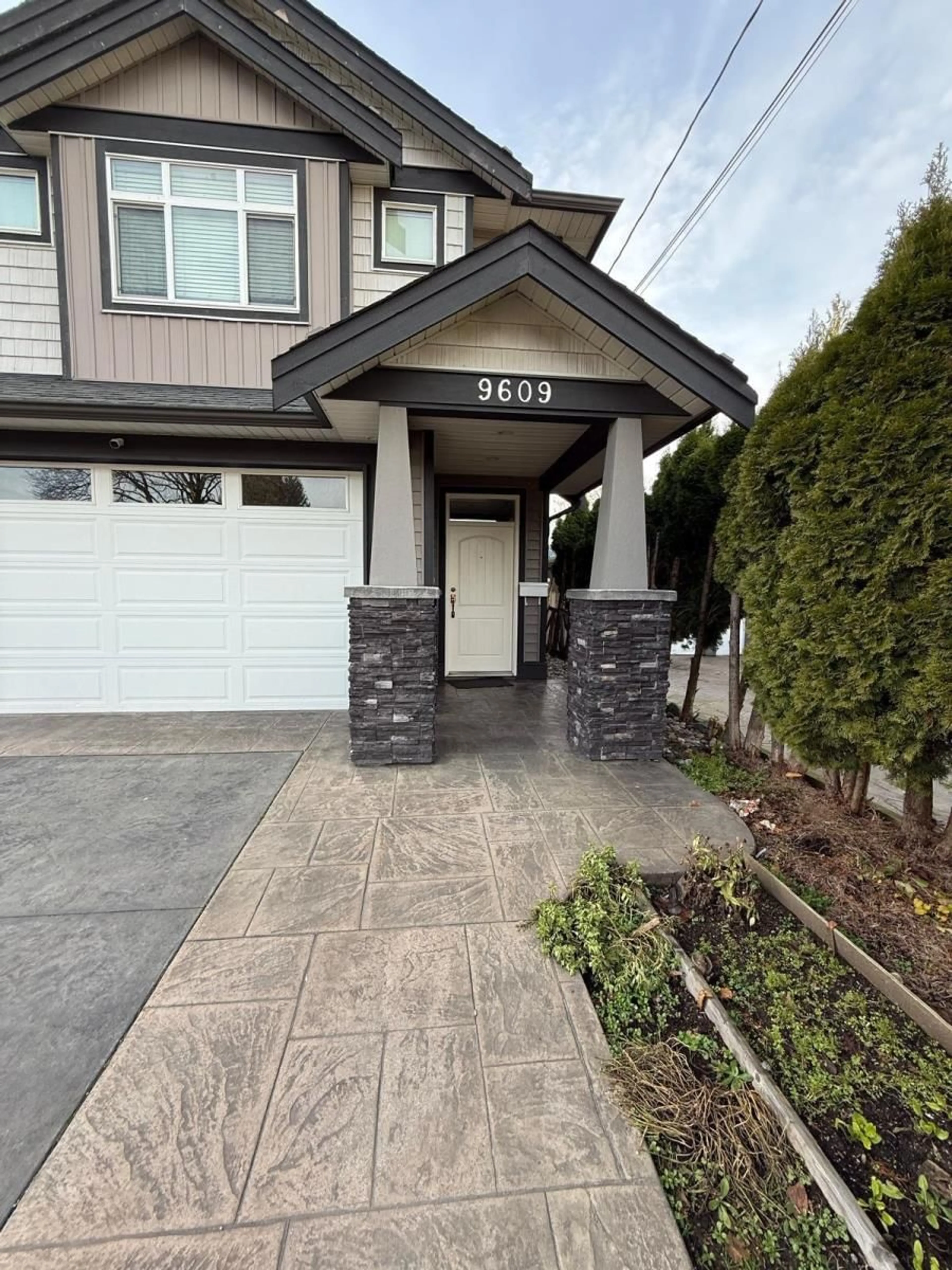 Home with vinyl exterior material, street for 9609 ST. DAVID STREET|Chilliwack Proper , Chilliwack British Columbia V2P5B5