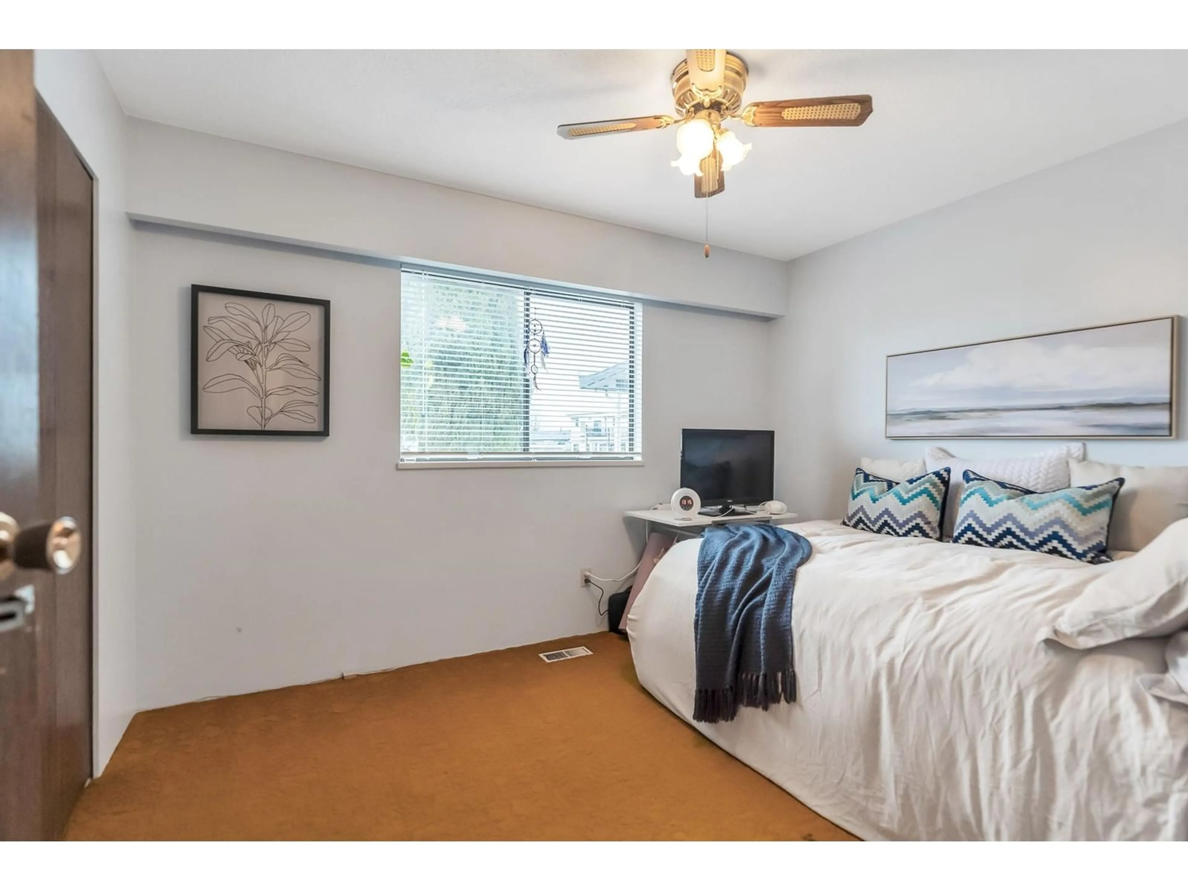 A pic of a room for 8646 115A STREET, Delta British Columbia V4C5R9