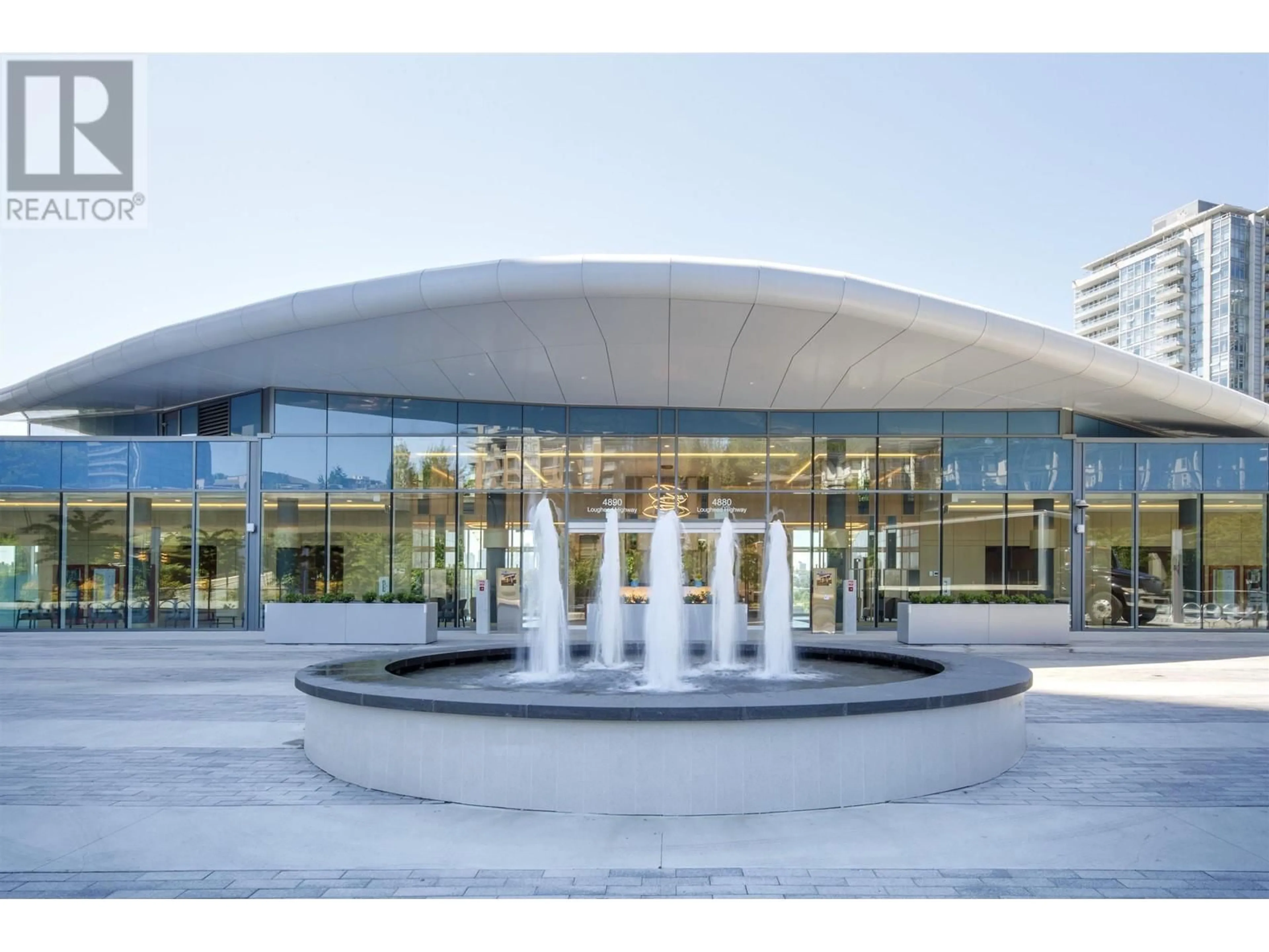 Indoor foyer for 1604 4890 LOUGHEED HIGHWAY, Burnaby British Columbia V0V0V0