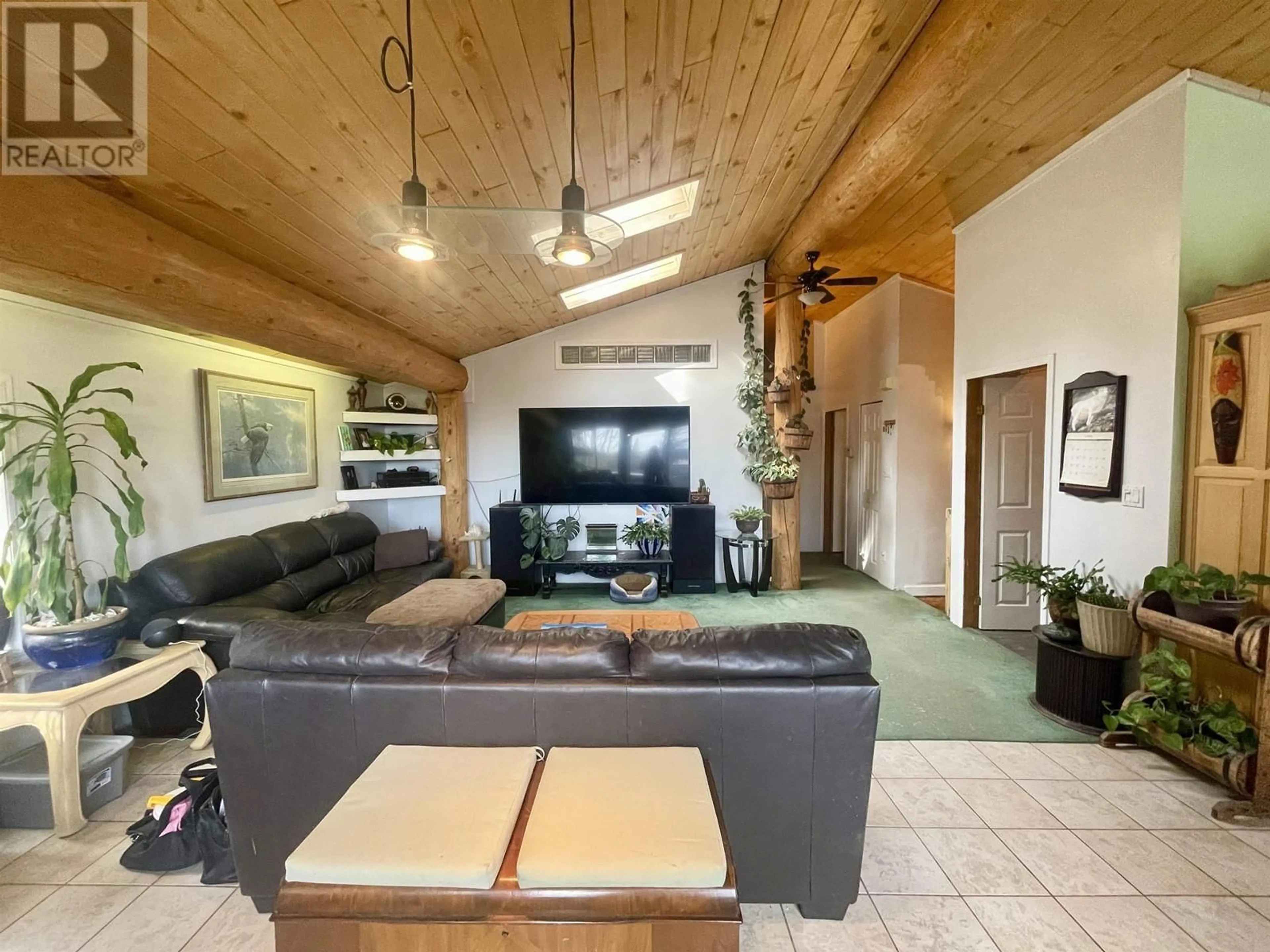 Living room with furniture, unknown for 6192 HUNT ROAD, 100 Mile House British Columbia V0K2E3