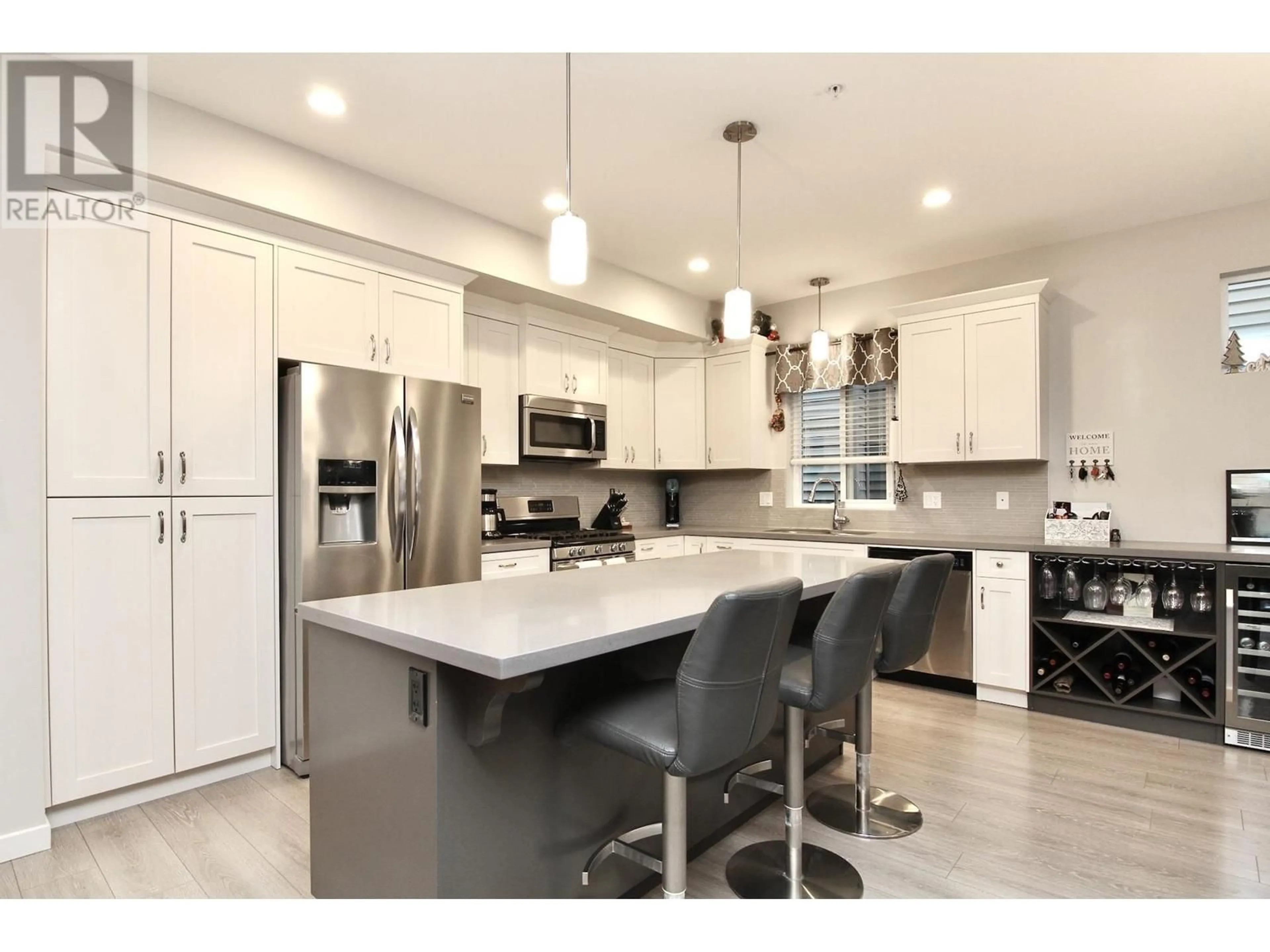 Open concept kitchen, unknown for 24408 113A AVENUE, Maple Ridge British Columbia V2W0H4