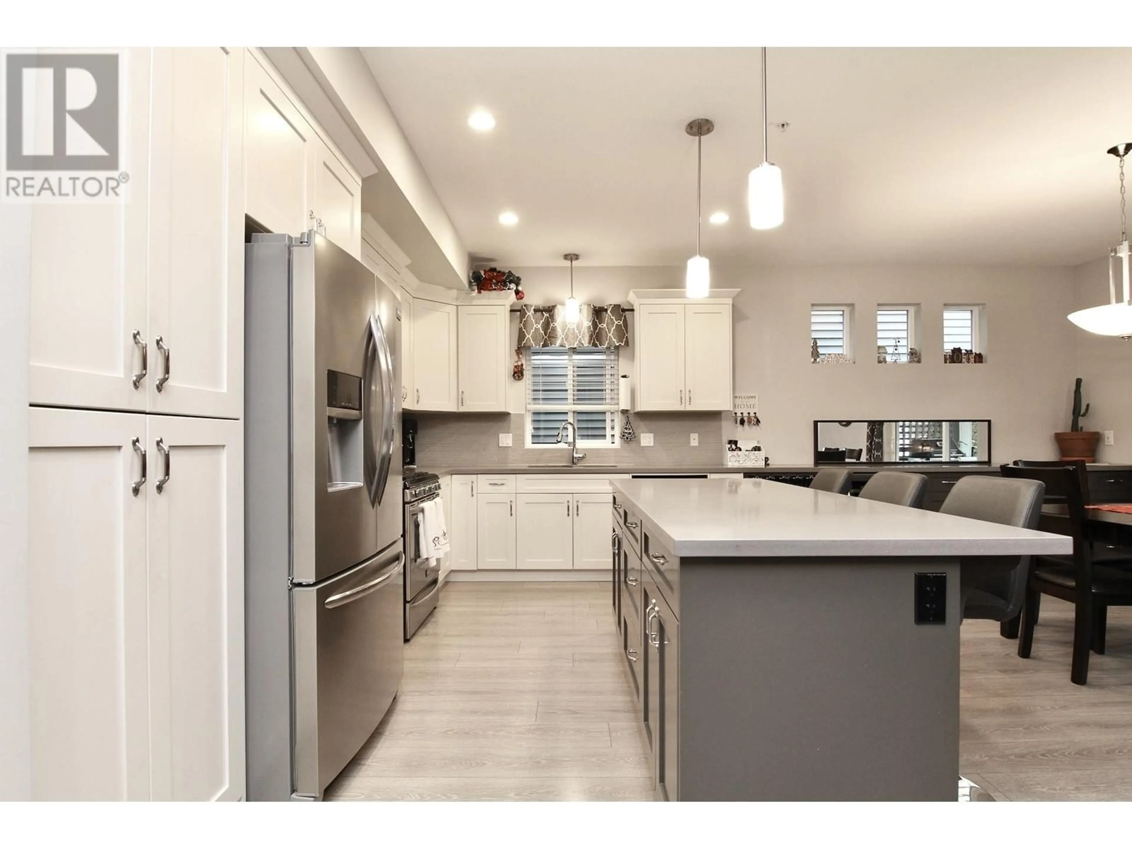 Open concept kitchen, ceramic/tile floor for 24408 113A AVENUE, Maple Ridge British Columbia V2W0H4