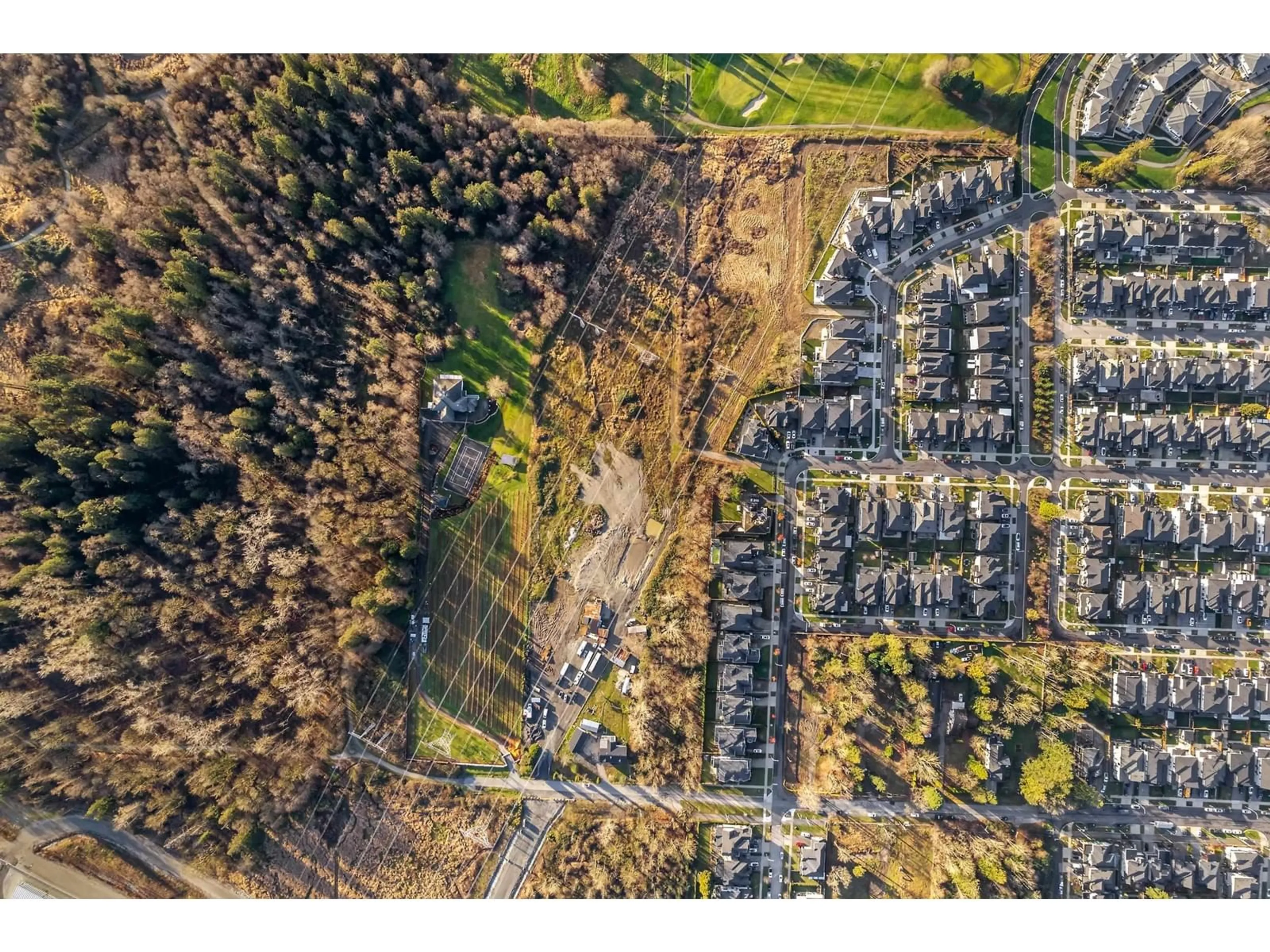 A pic from outside/outdoor area/front of a property/back of a property/a pic from drone, street for 7585 156, Surrey British Columbia V3S3R1