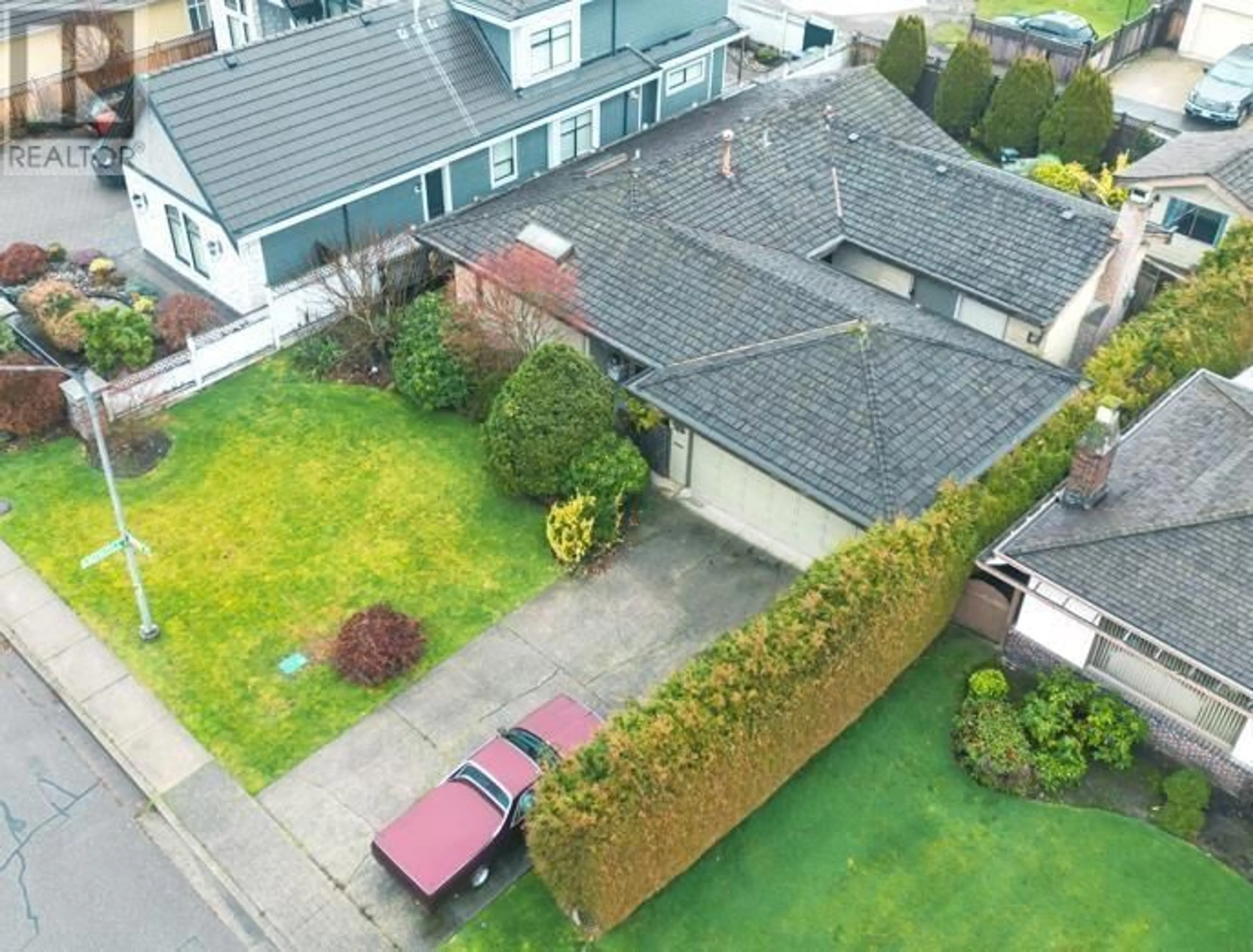 A pic from outside/outdoor area/front of a property/back of a property/a pic from drone, street for 9780 BATES ROAD, Richmond British Columbia V7A1E4