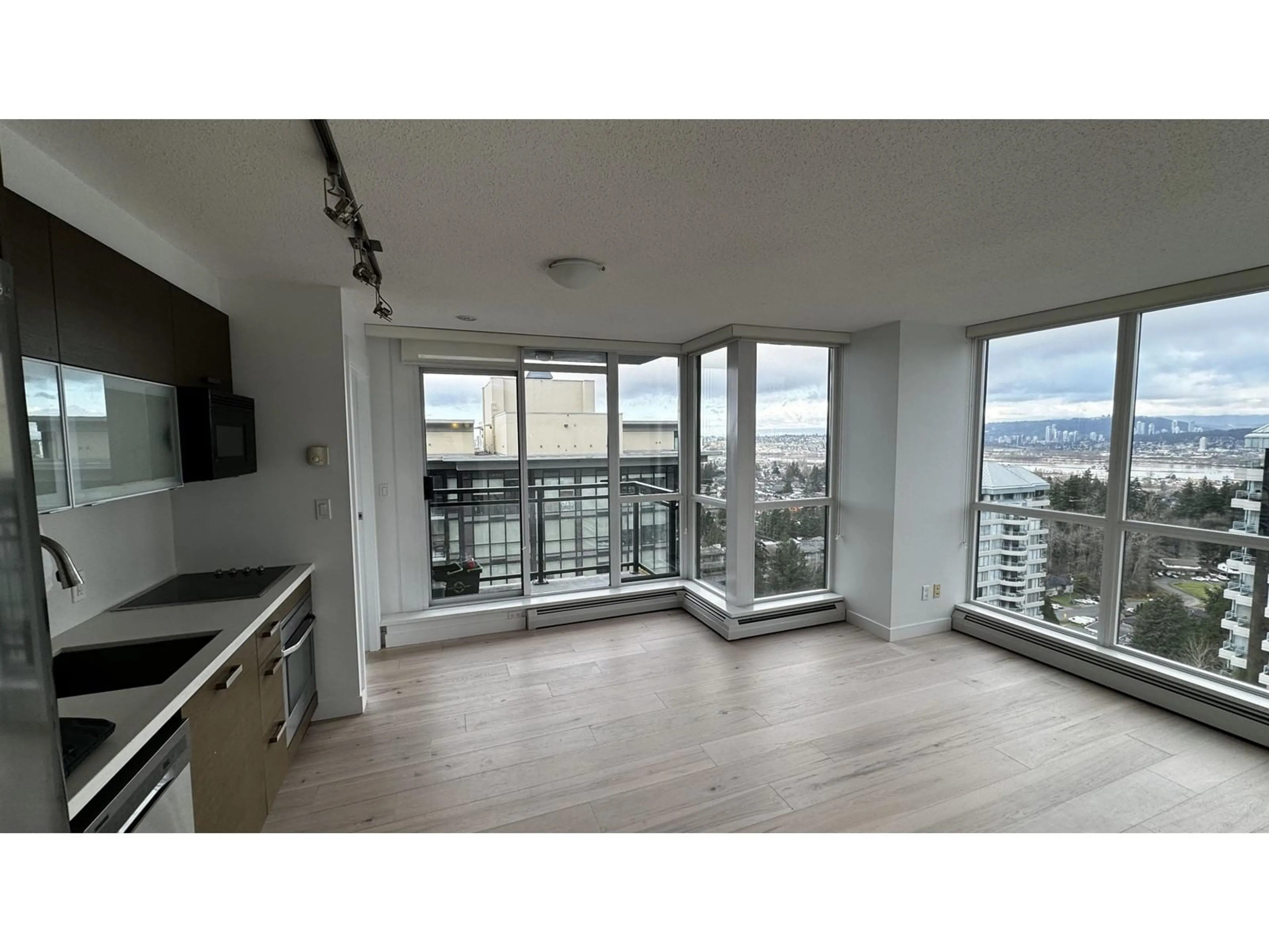 A pic of a room for 2108 10777 UNIVERSITY DRIVE, Surrey British Columbia V3T0E6