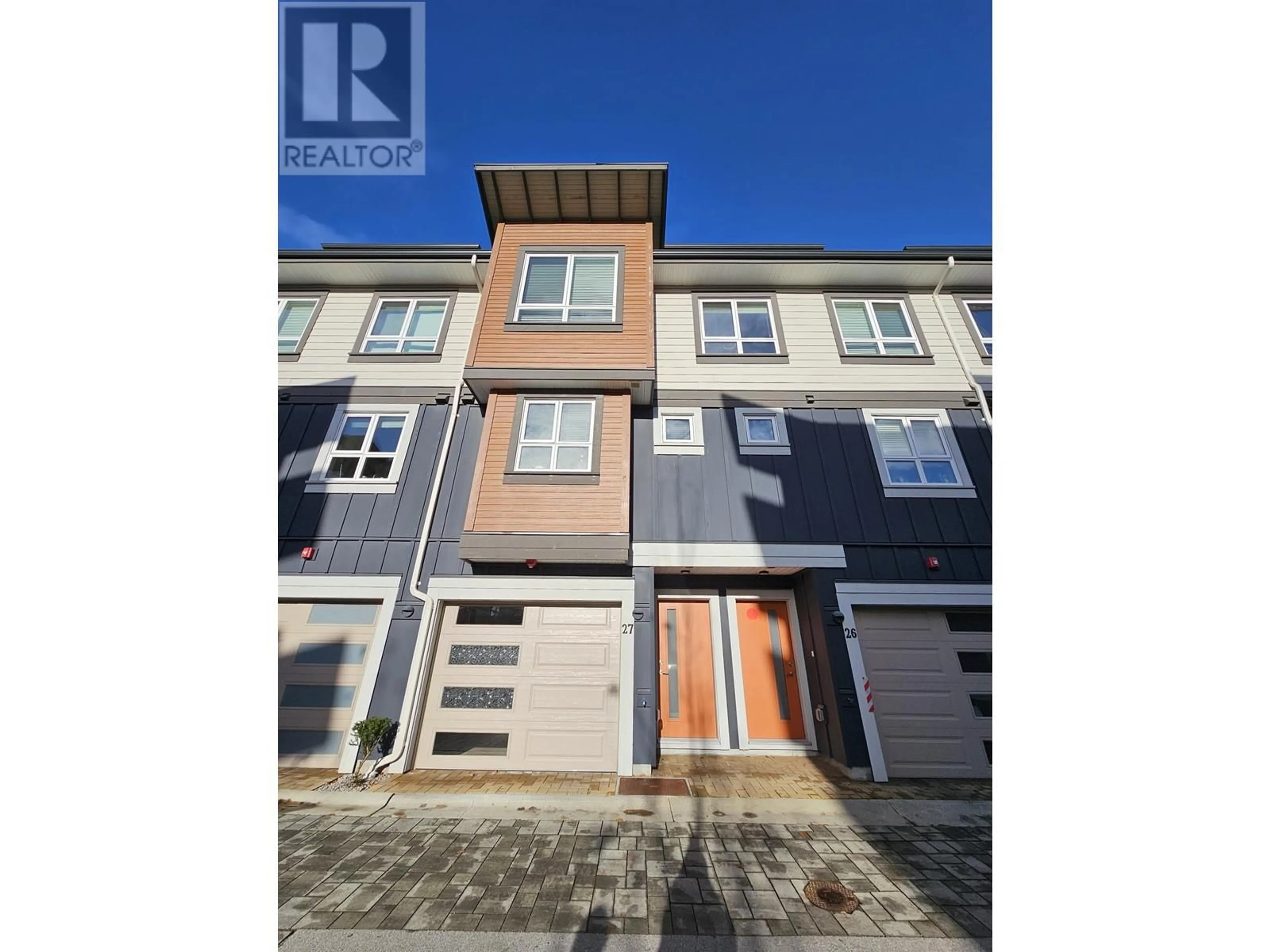 A pic from outside/outdoor area/front of a property/back of a property/a pic from drone, street for 27 10311 RIVER DRIVE, Richmond British Columbia V6X0T2