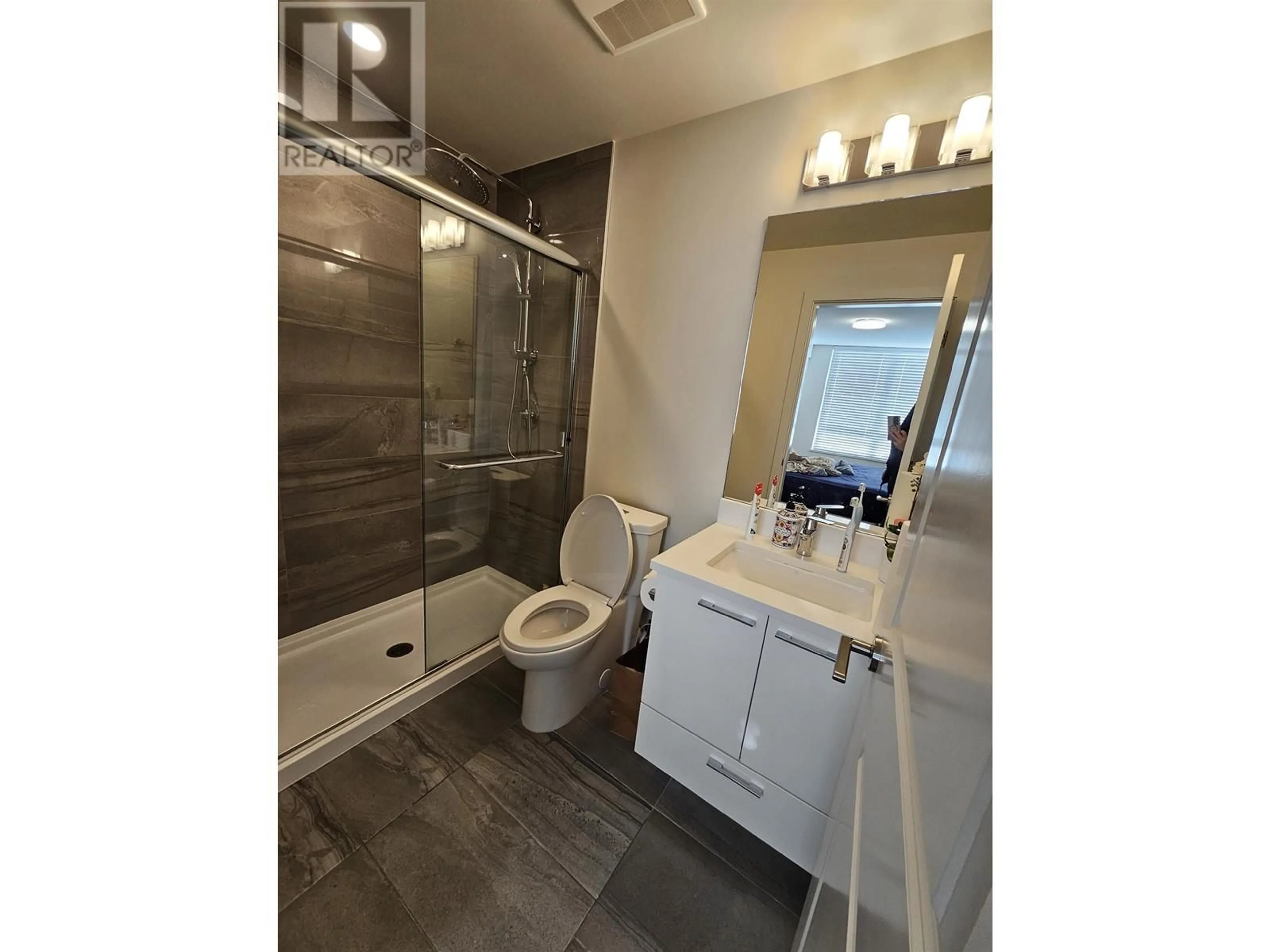 Standard bathroom, ceramic/tile floor for 27 10311 RIVER DRIVE, Richmond British Columbia V6X0T2