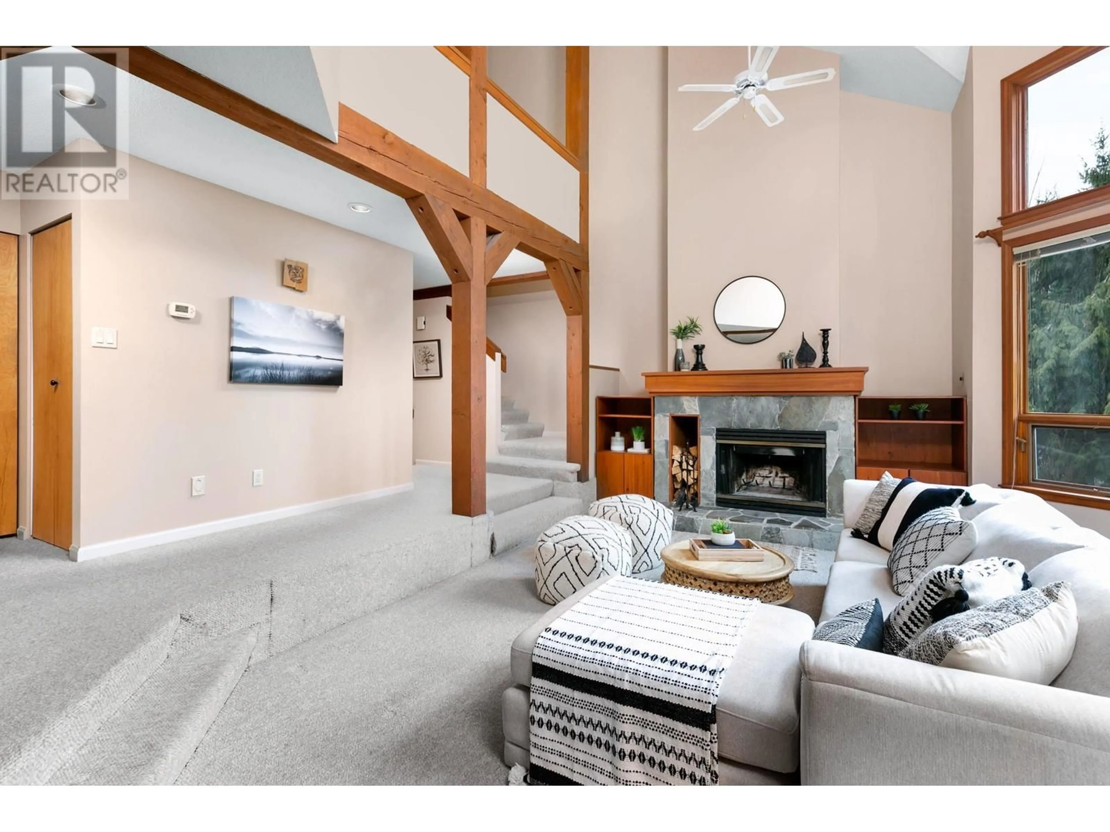 Living room with furniture, ceramic/tile floor for 6 2200 TAYLOR WAY, Whistler British Columbia V0N1B2