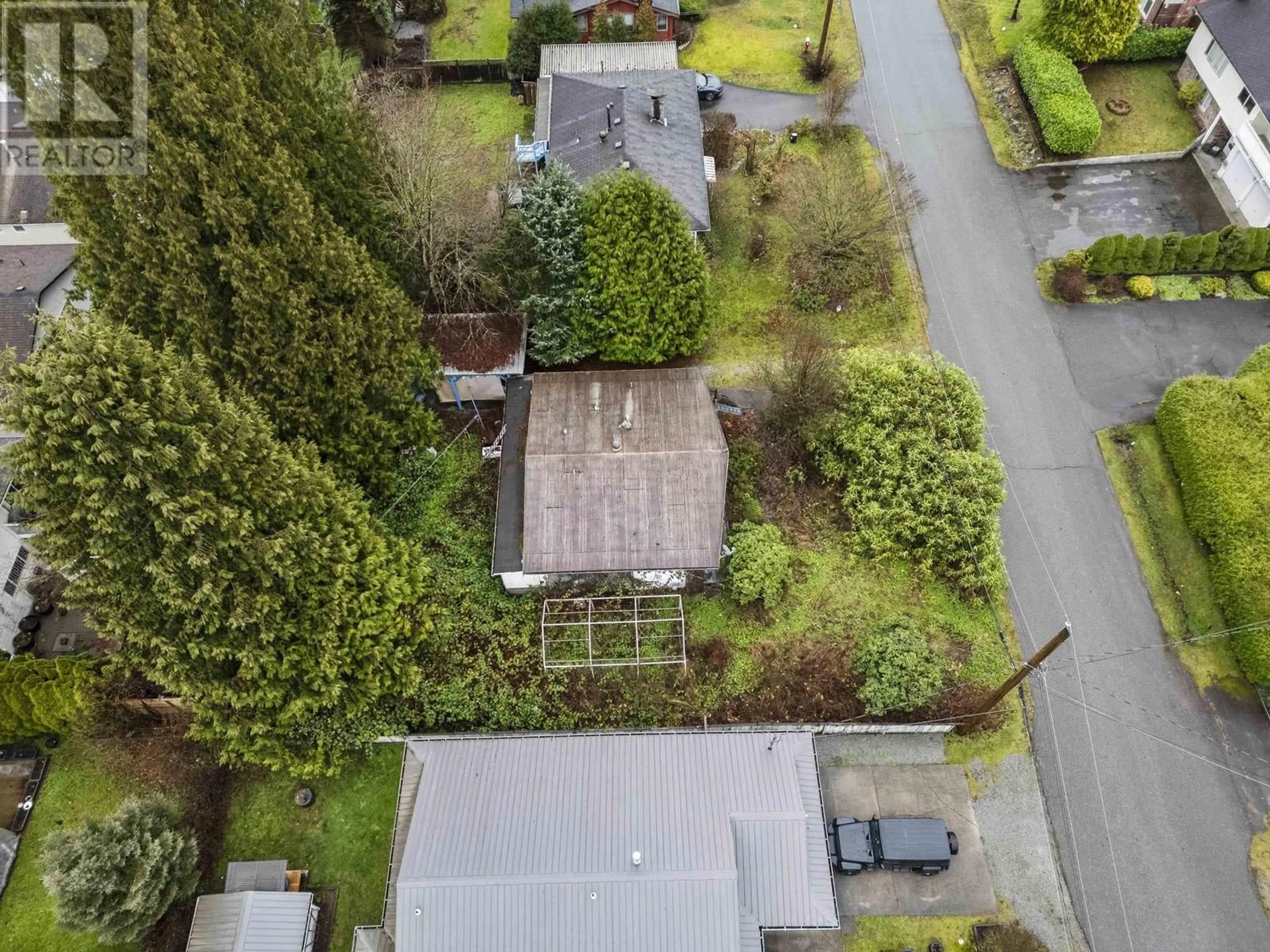 A pic from outside/outdoor area/front of a property/back of a property/a pic from drone, street for 22421 STRENG AVENUE, Maple Ridge British Columbia V2X4M4