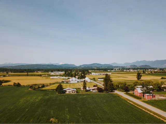 31987 TOWNSHIPLINE ROAD, Abbotsford 2