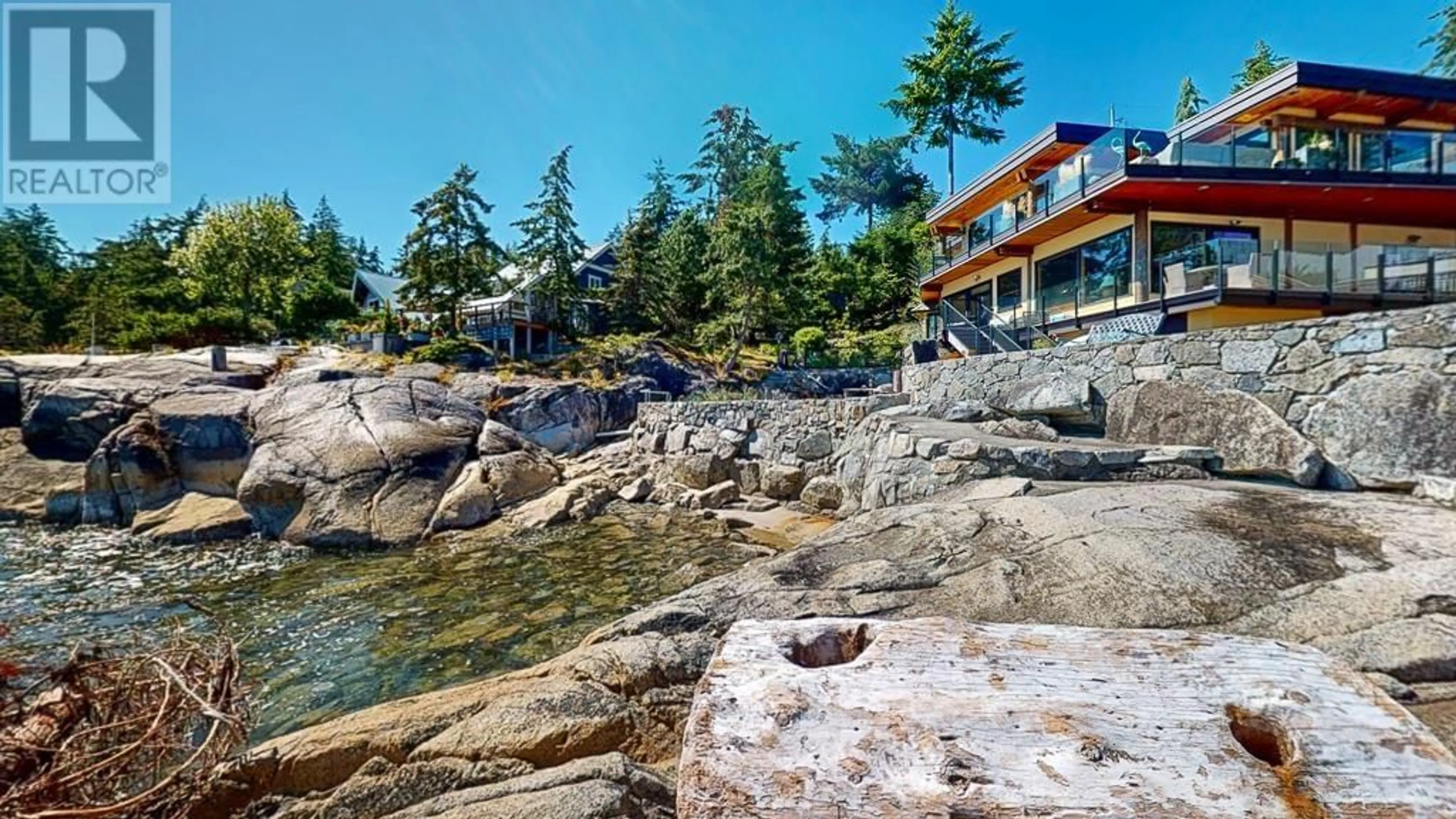 Patio, water/lake/river/ocean view for 9217 TRUMAN ROAD, Halfmoon Bay British Columbia V0N1Y2