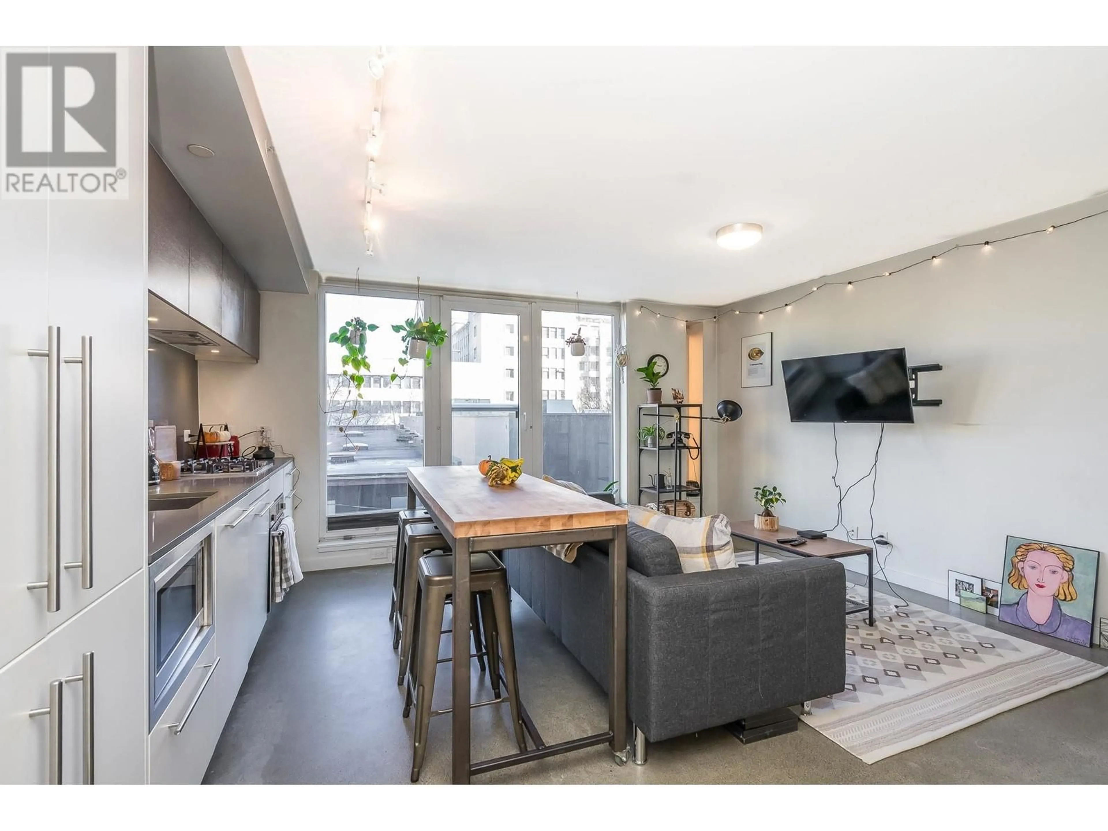 Open concept kitchen, unknown for 605 150 E CORDOVA STREET, Vancouver British Columbia V6A0E7